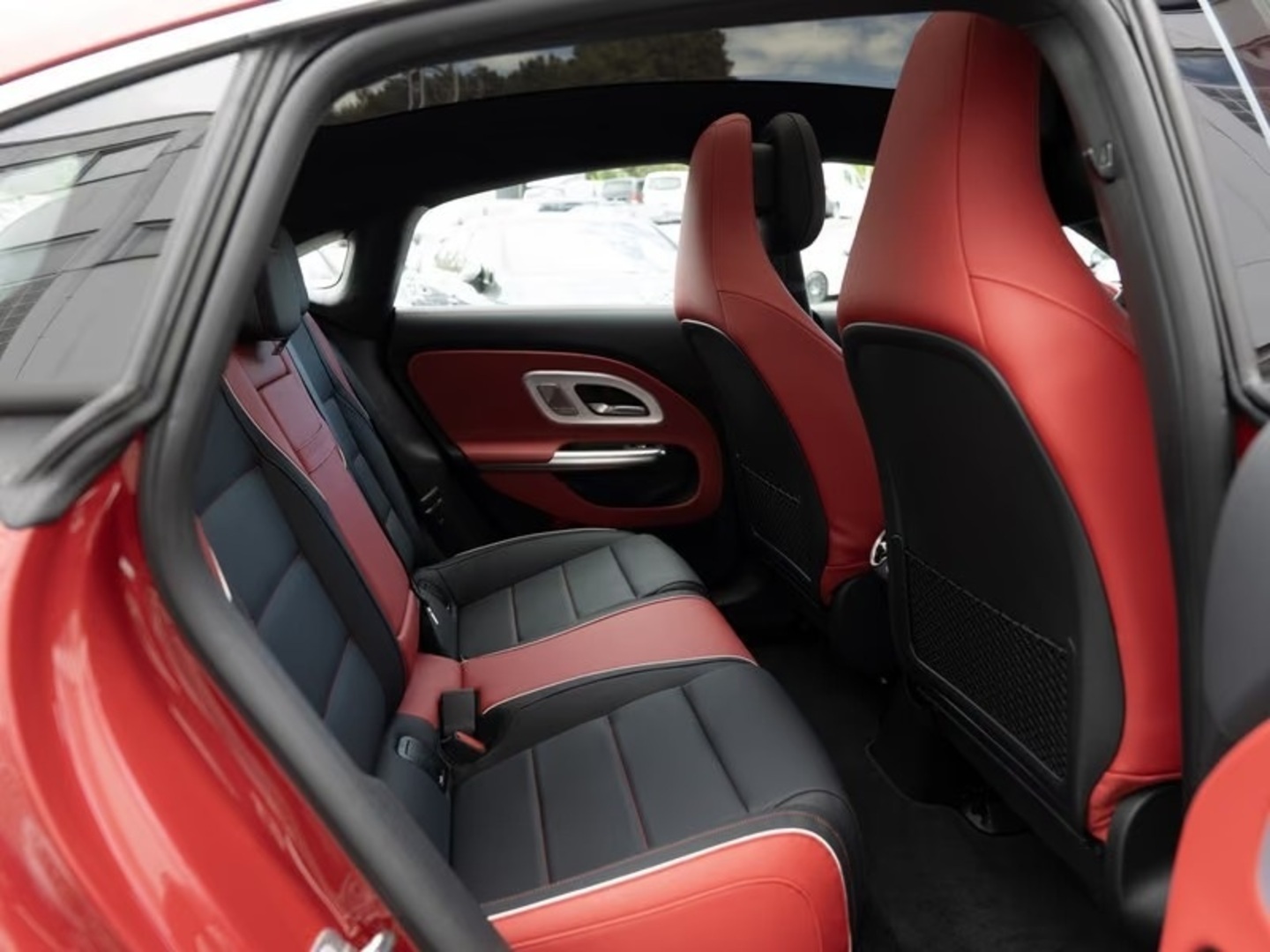 MERCEDES-BENZ CLA 2025