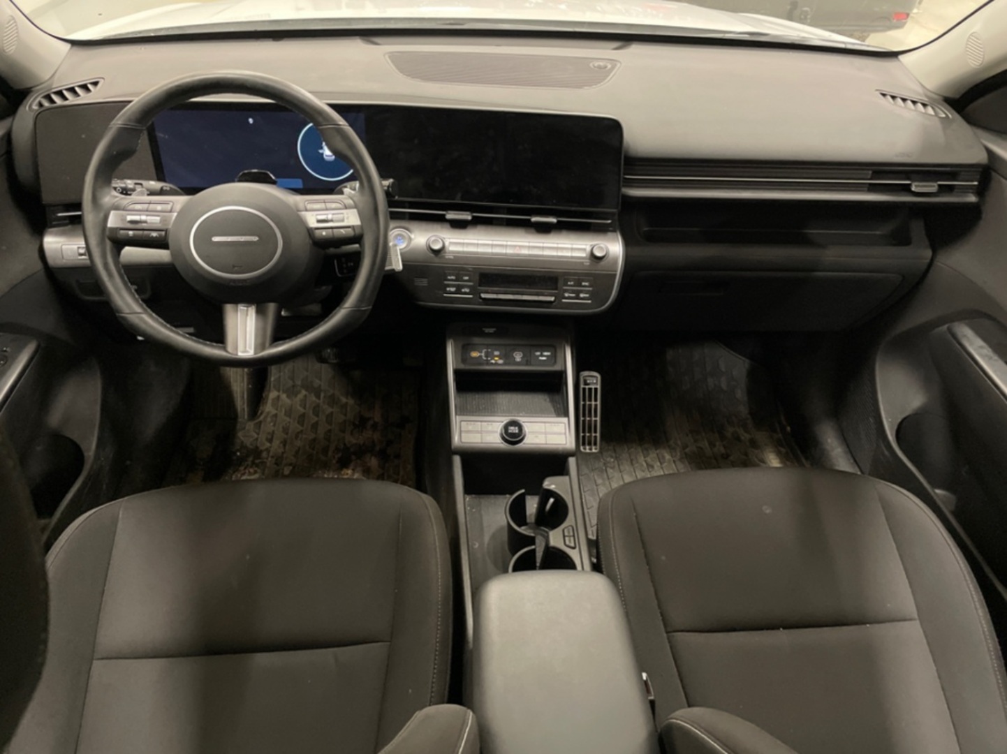 HYUNDAI KONA ELECTRIC 2024