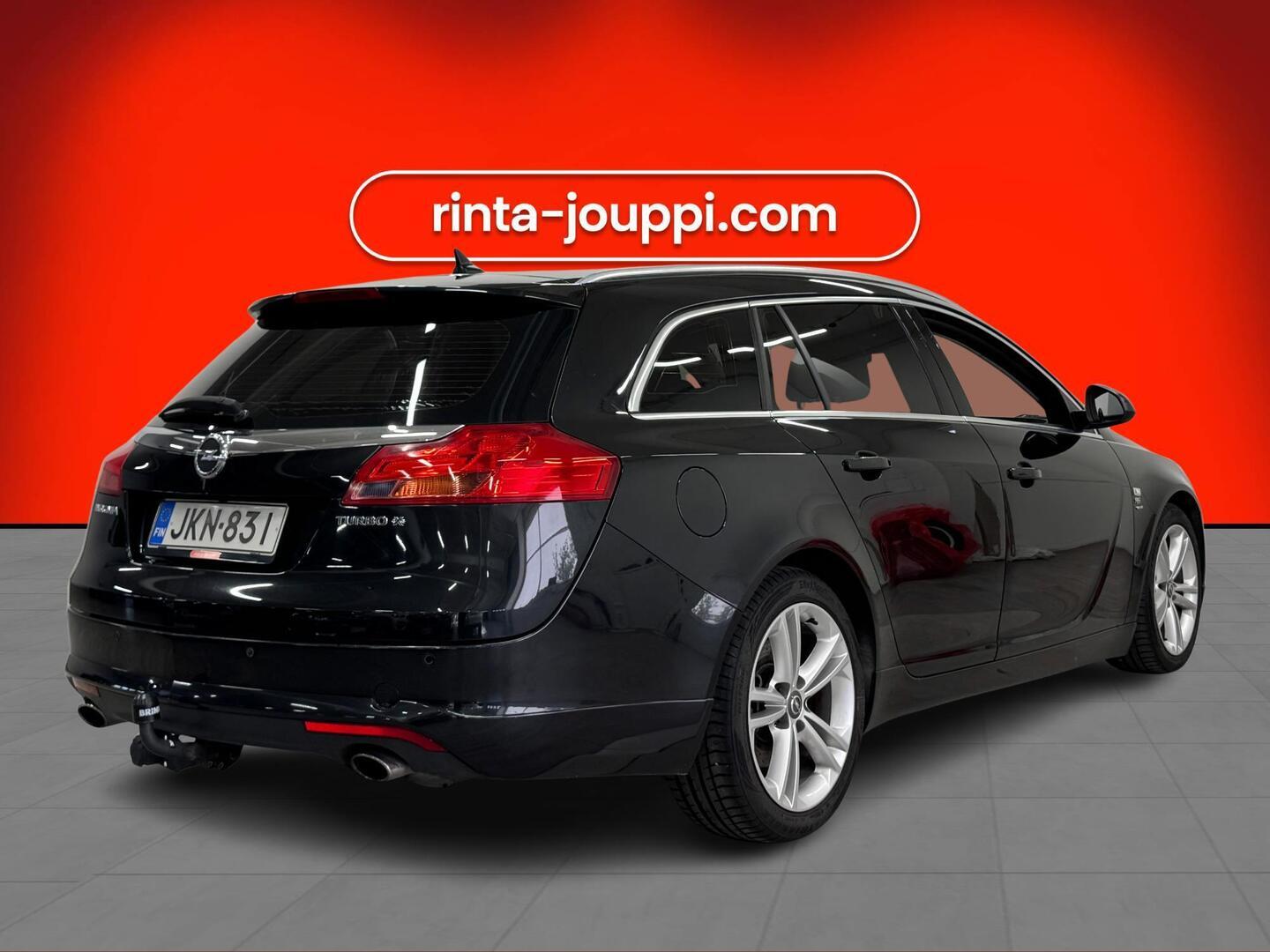 OPEL Insignia 2011