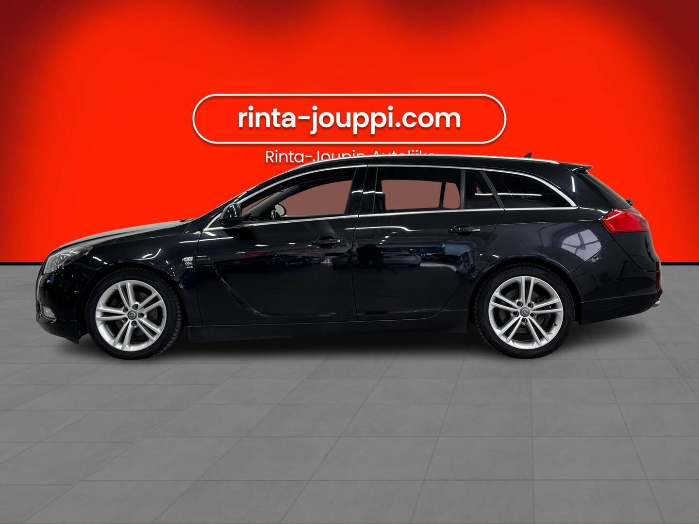 OPEL Insignia 2011