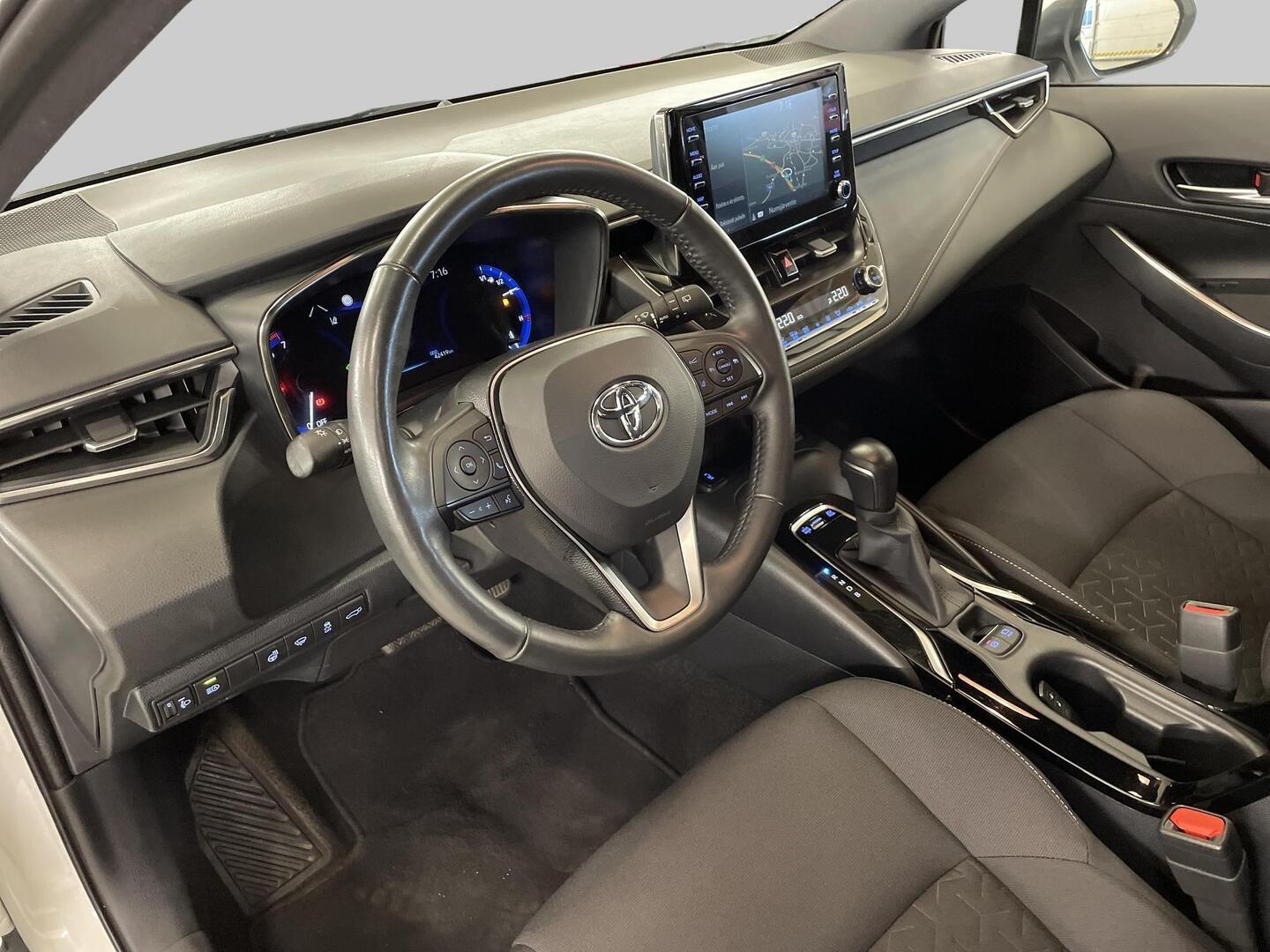 TOYOTA Corolla 2021