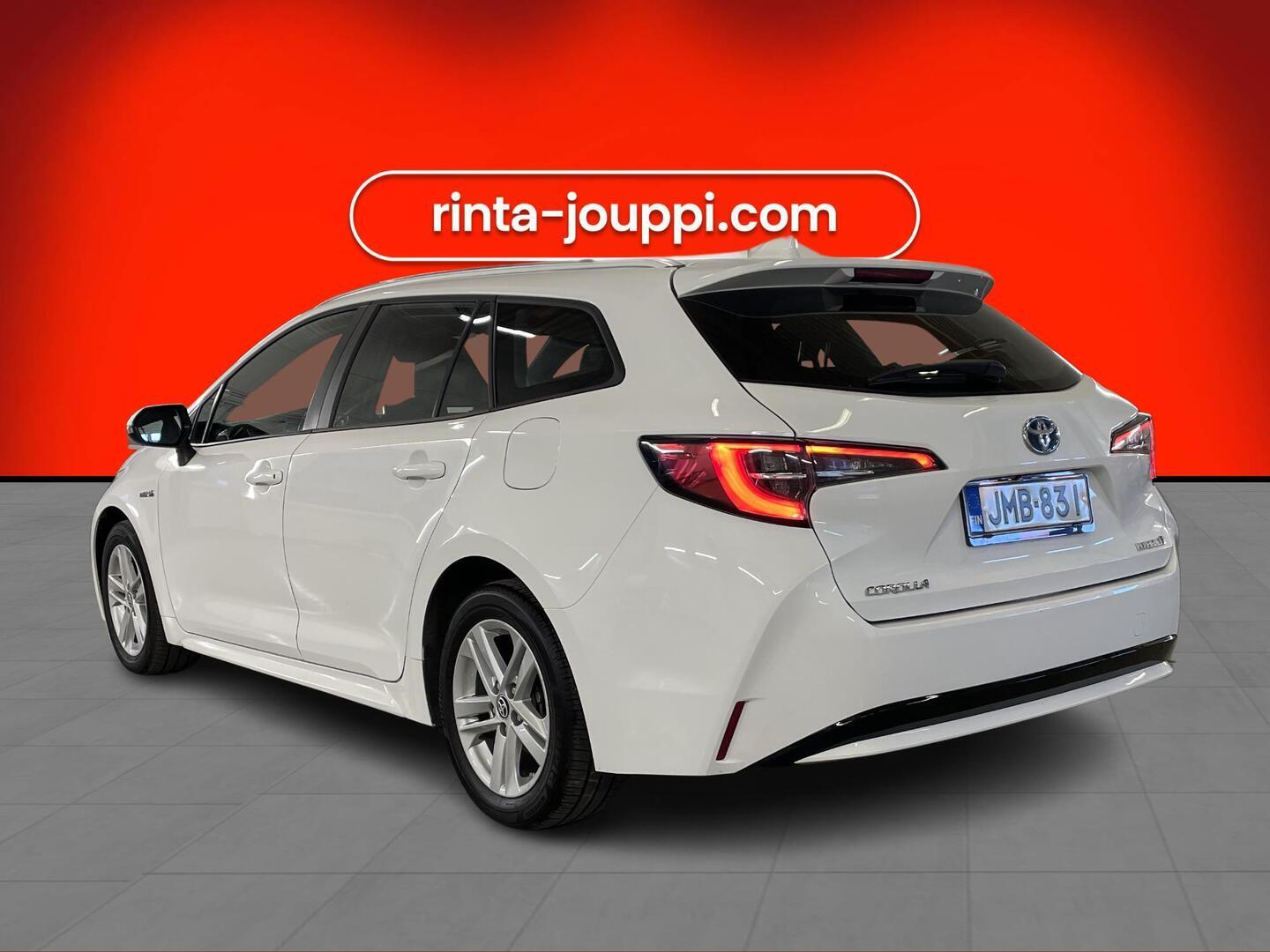 TOYOTA Corolla 2021