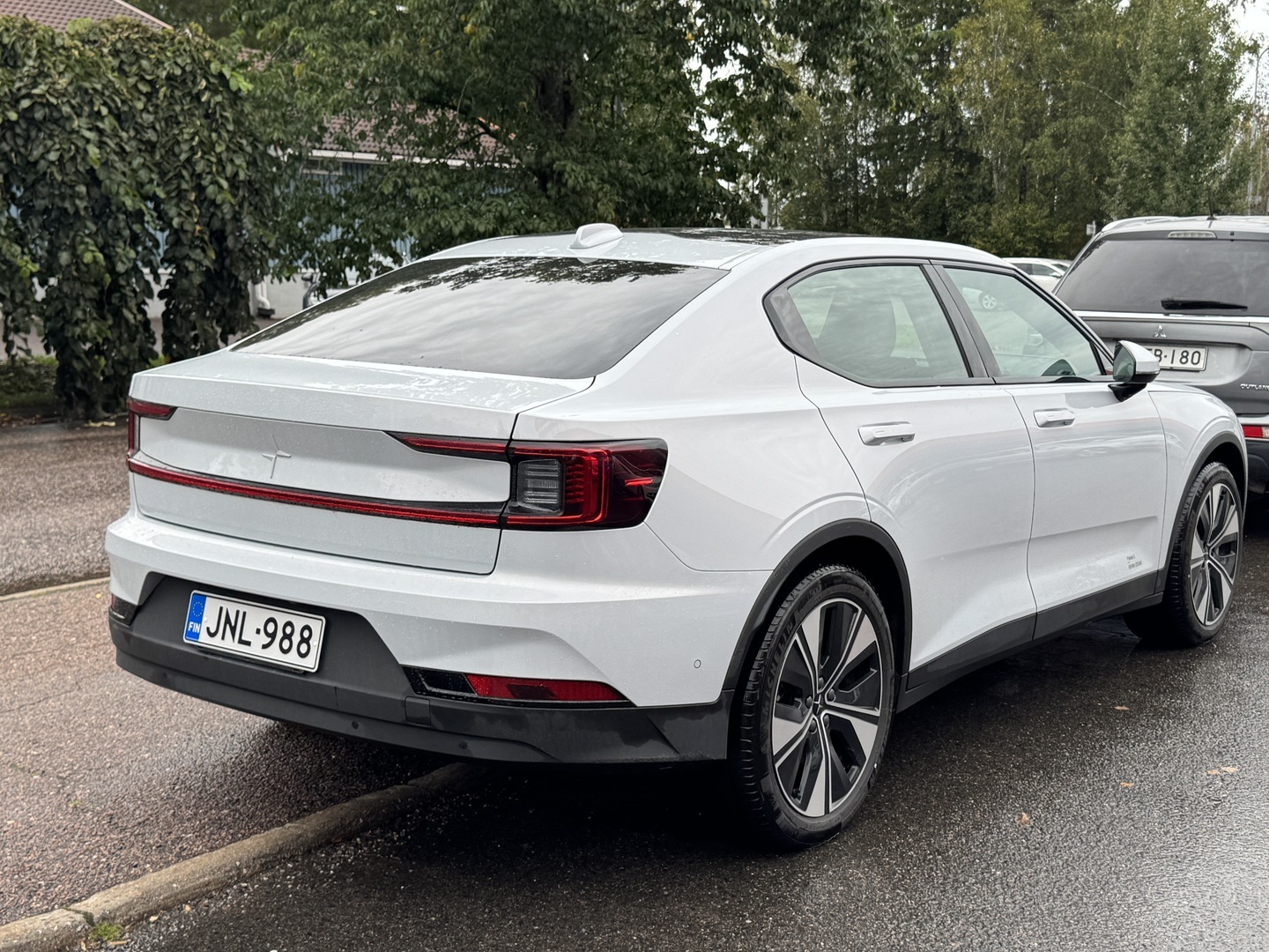 POLESTAR 2 2024