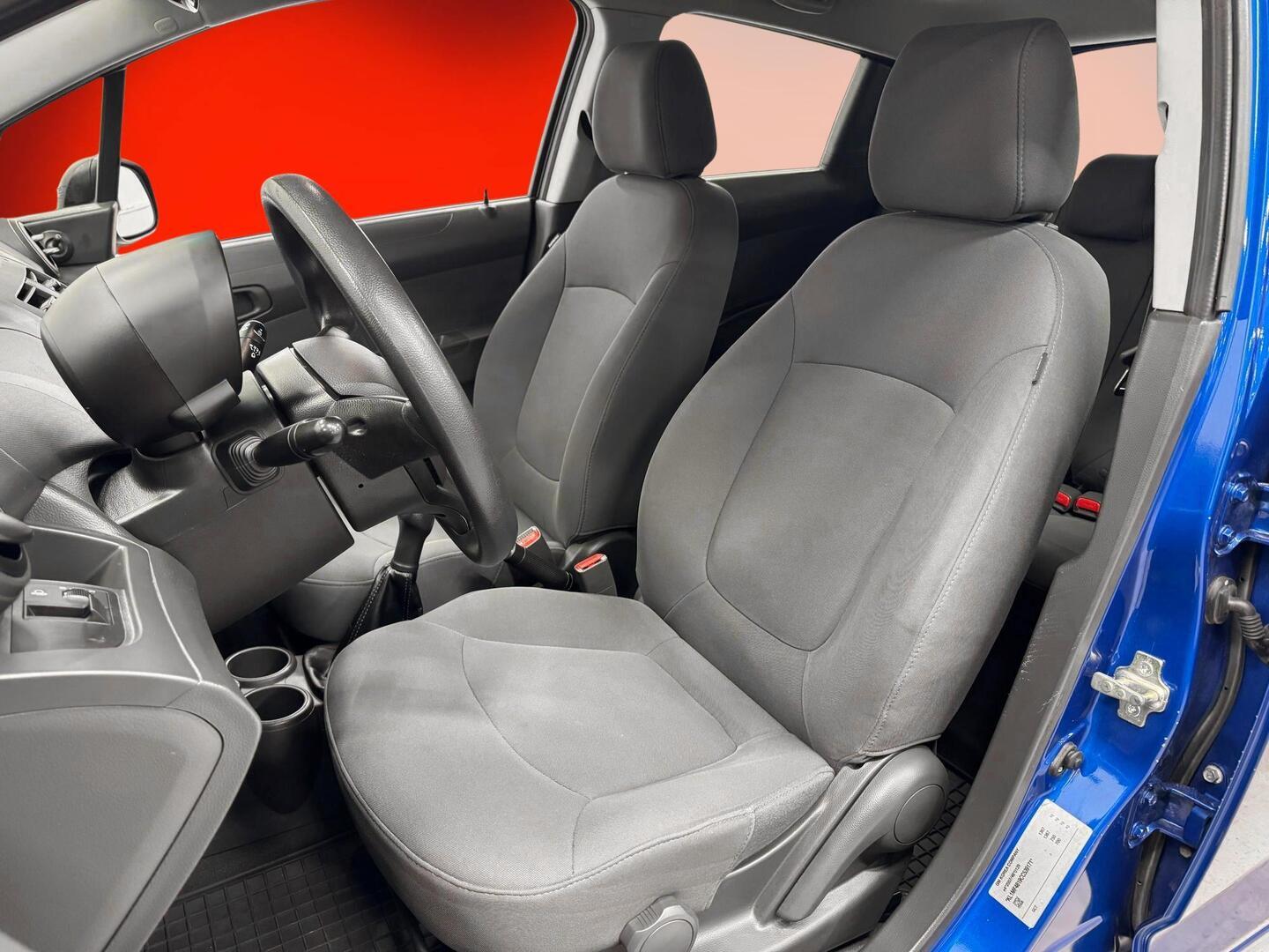 CHEVROLET Spark 2012