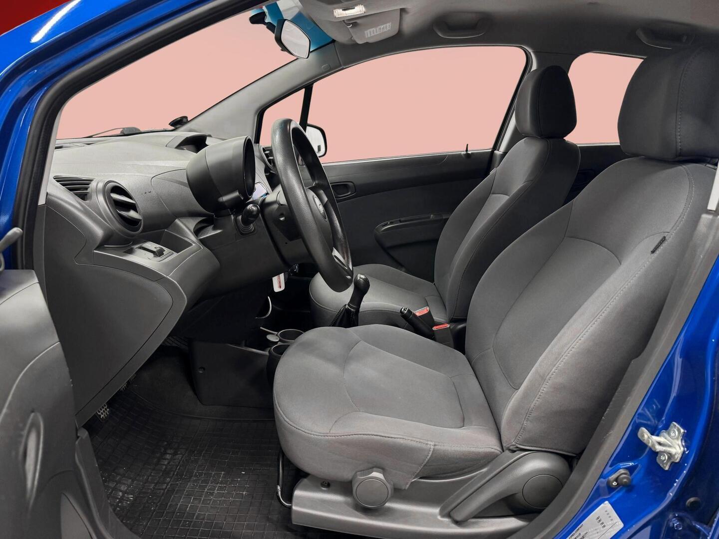 CHEVROLET Spark 2012