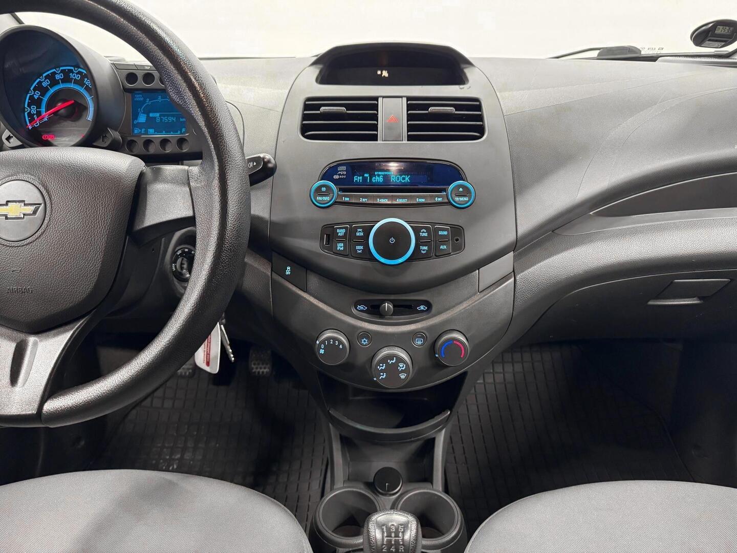 CHEVROLET Spark 2012
