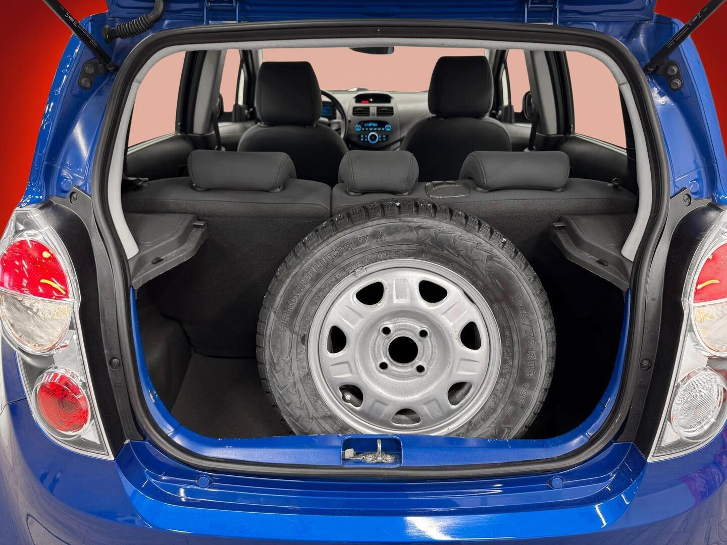 CHEVROLET Spark 2012