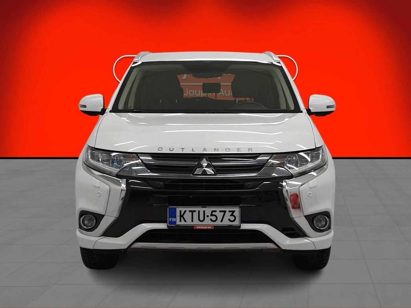 MITSUBISHI Outlander PHEV 2016
