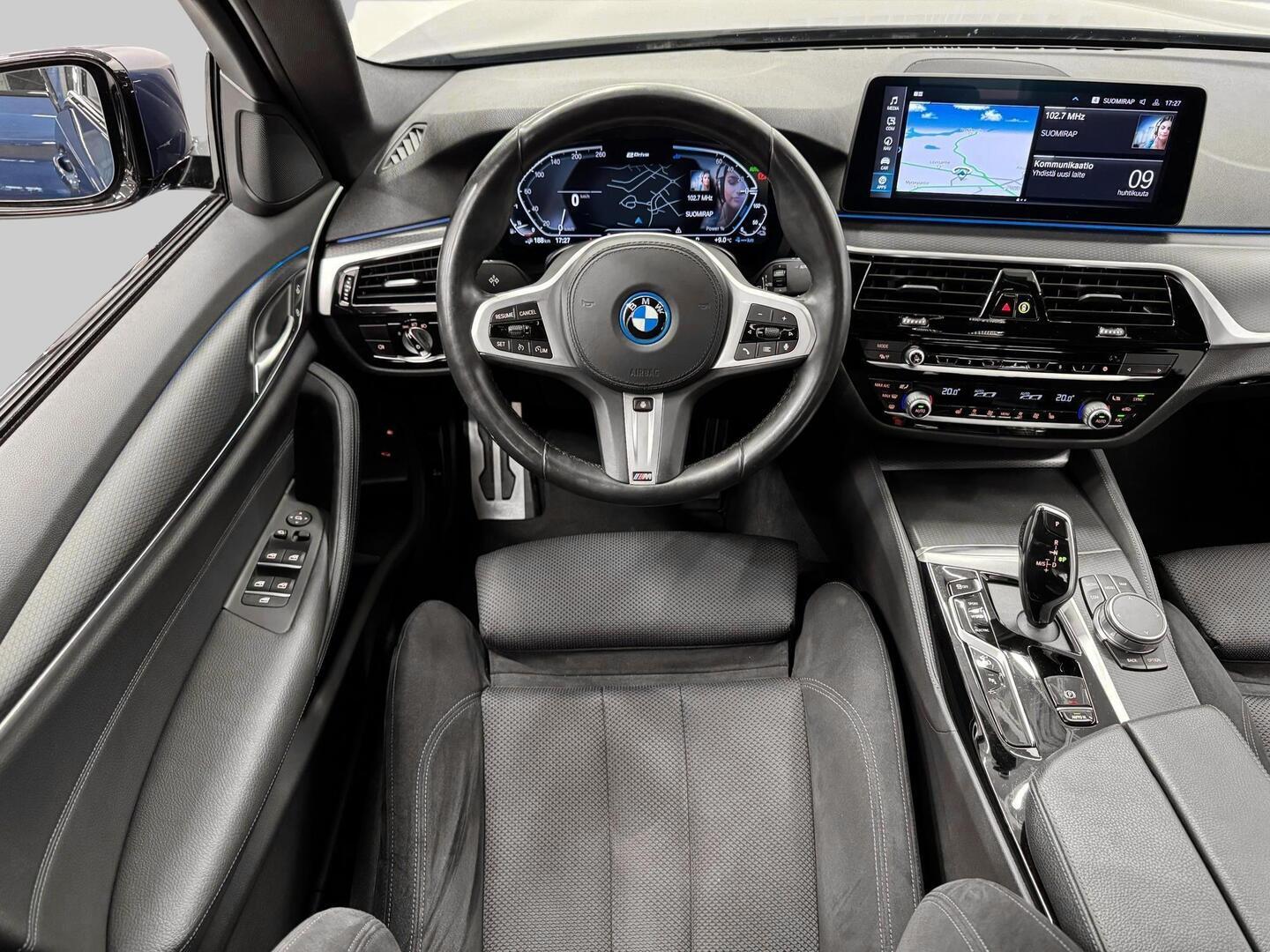 BMW 530 2021