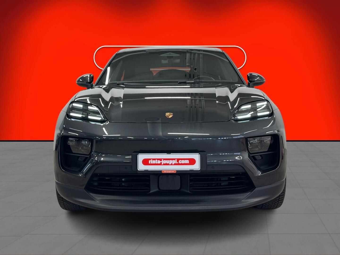 PORSCHE MACAN 2024