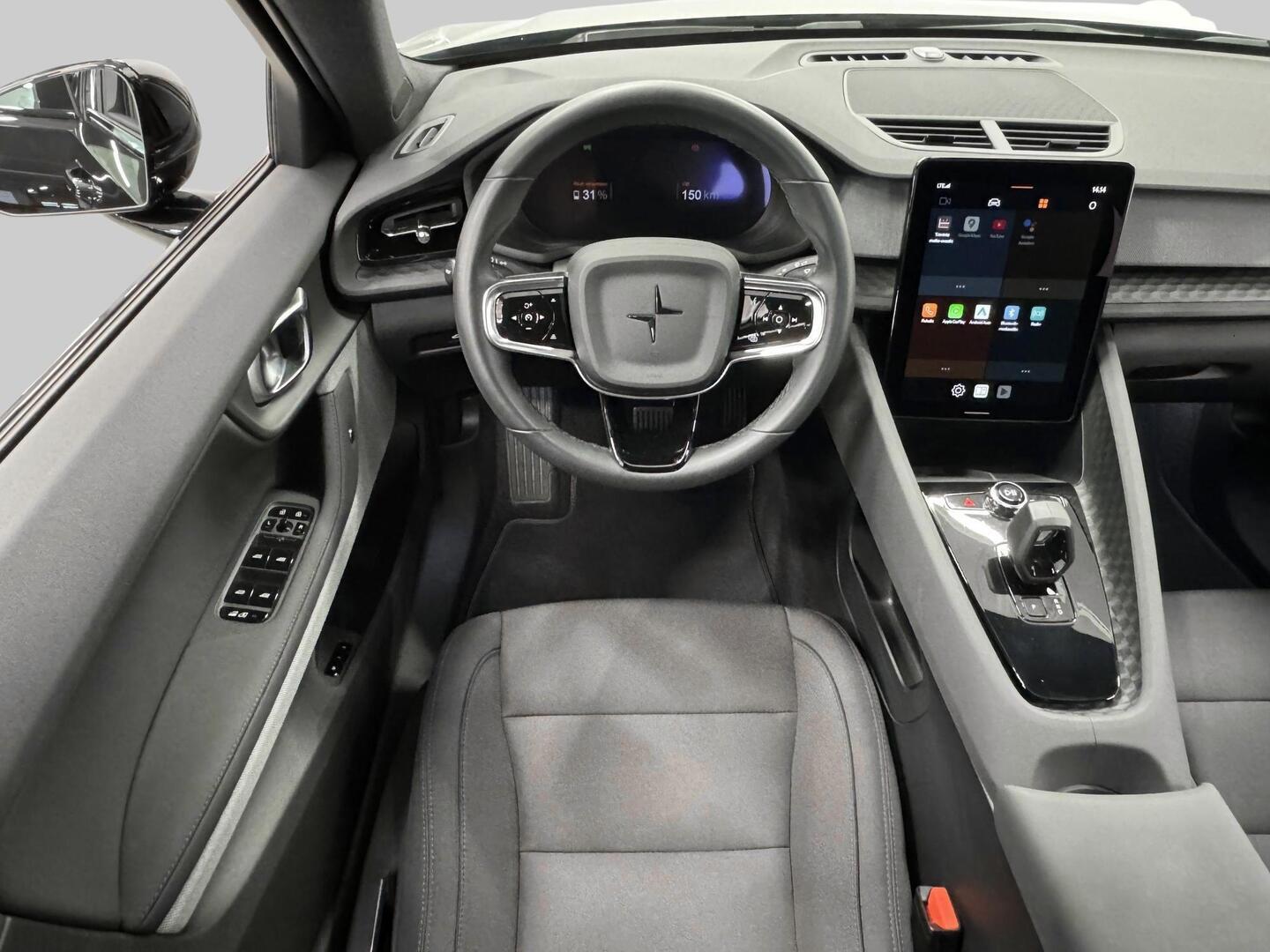 POLESTAR 2 2024