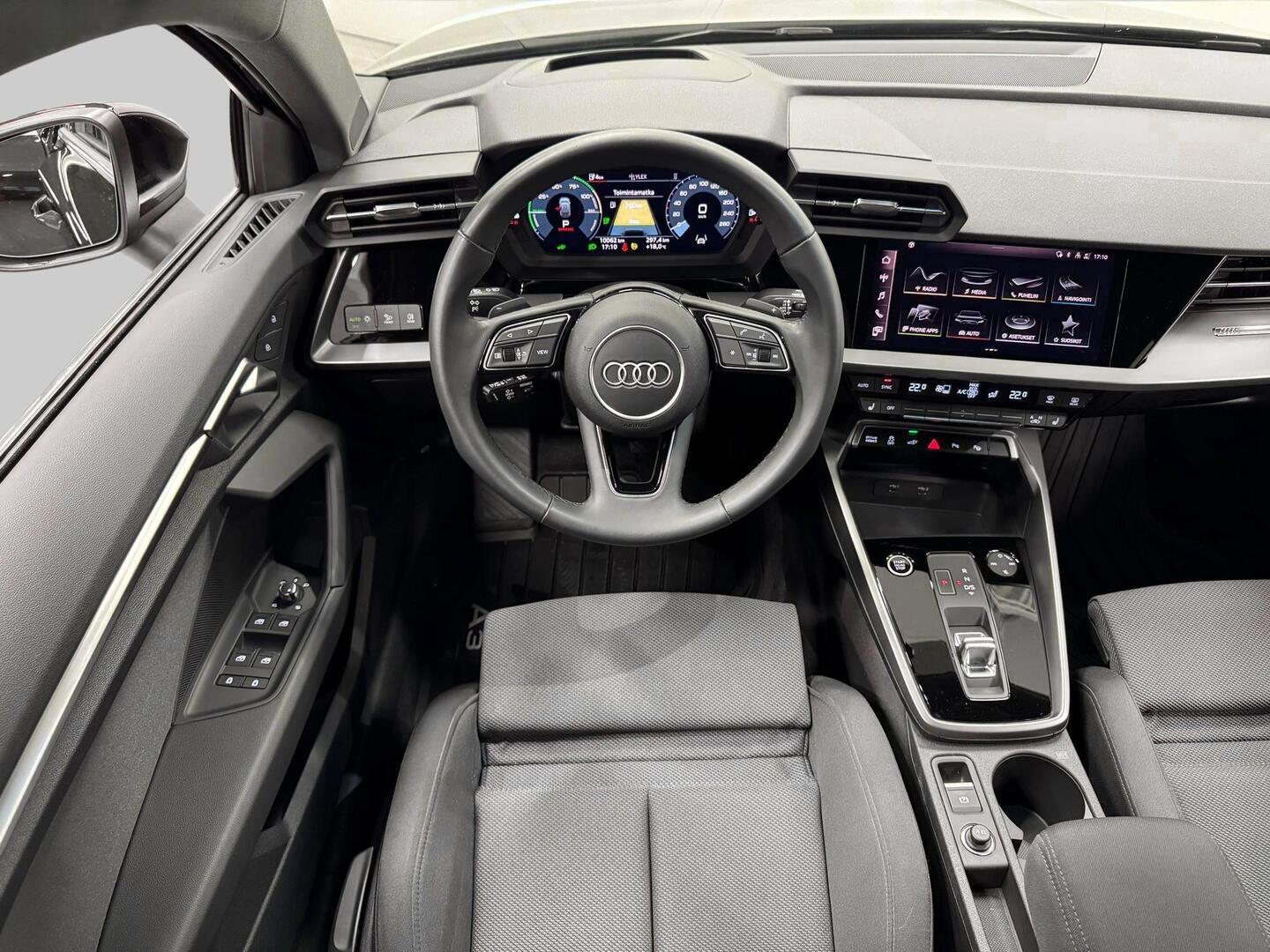 AUDI A3 2024