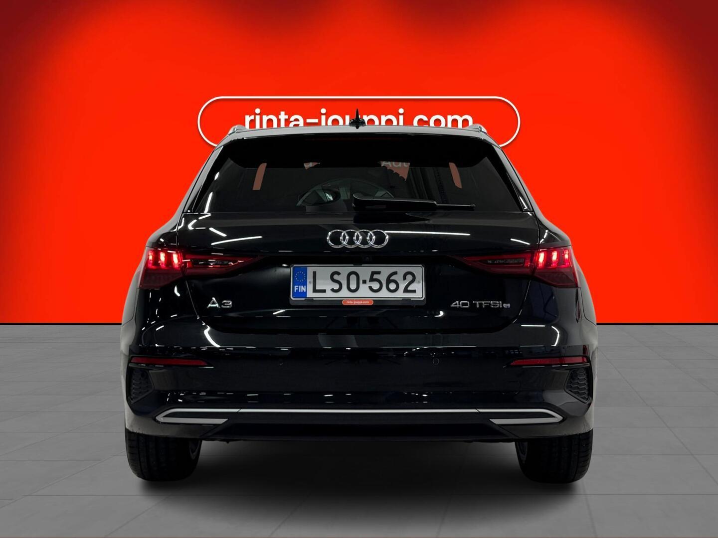 AUDI A3 2024