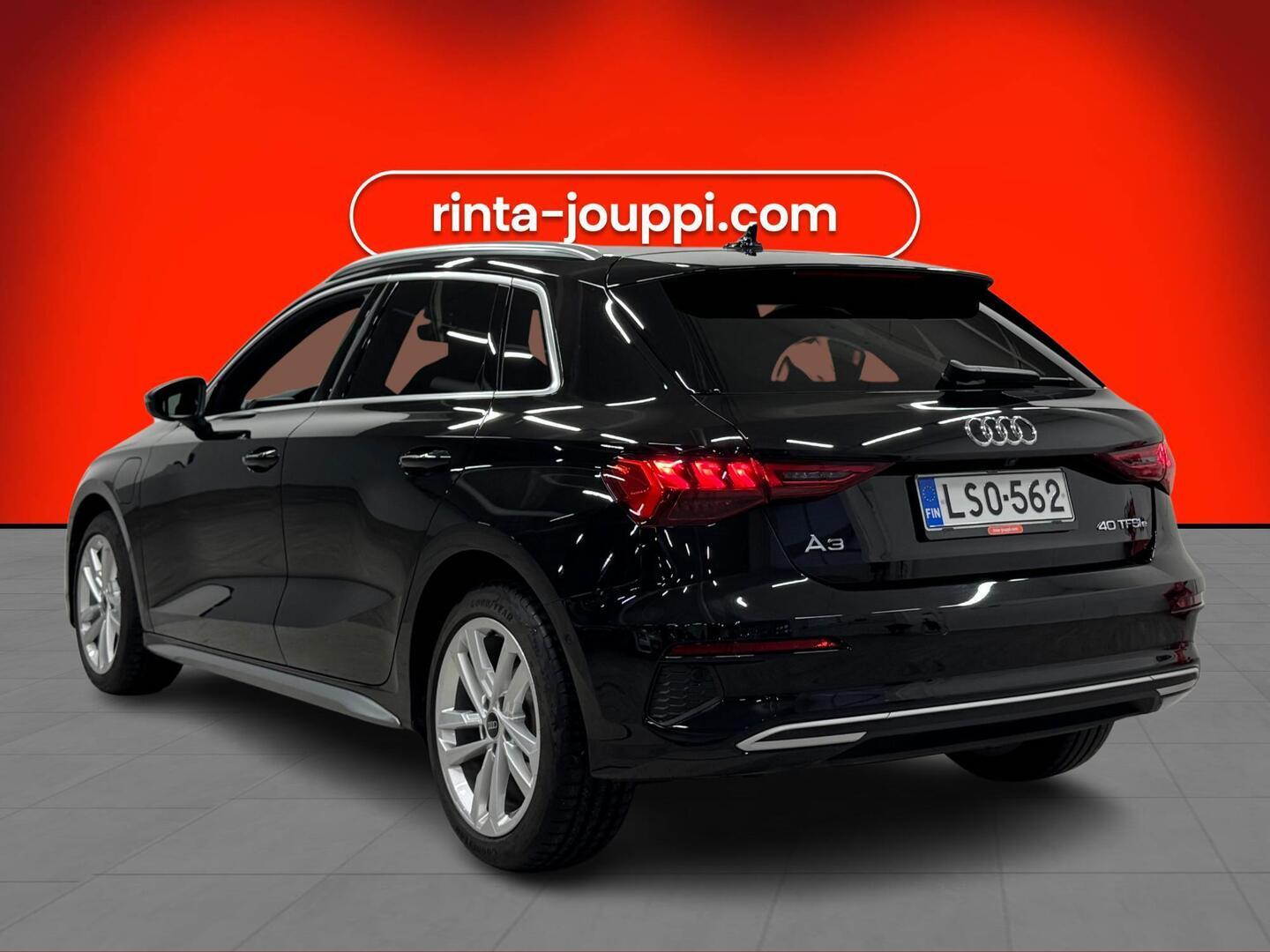 AUDI A3 2024