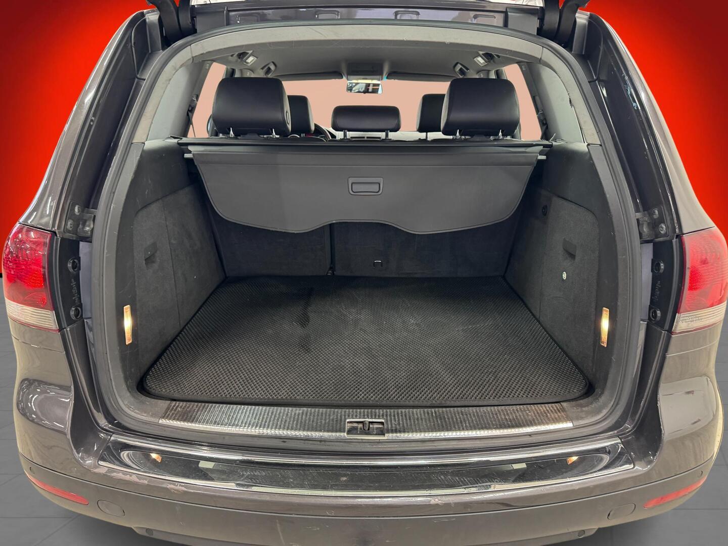 VOLKSWAGEN Touareg 2008