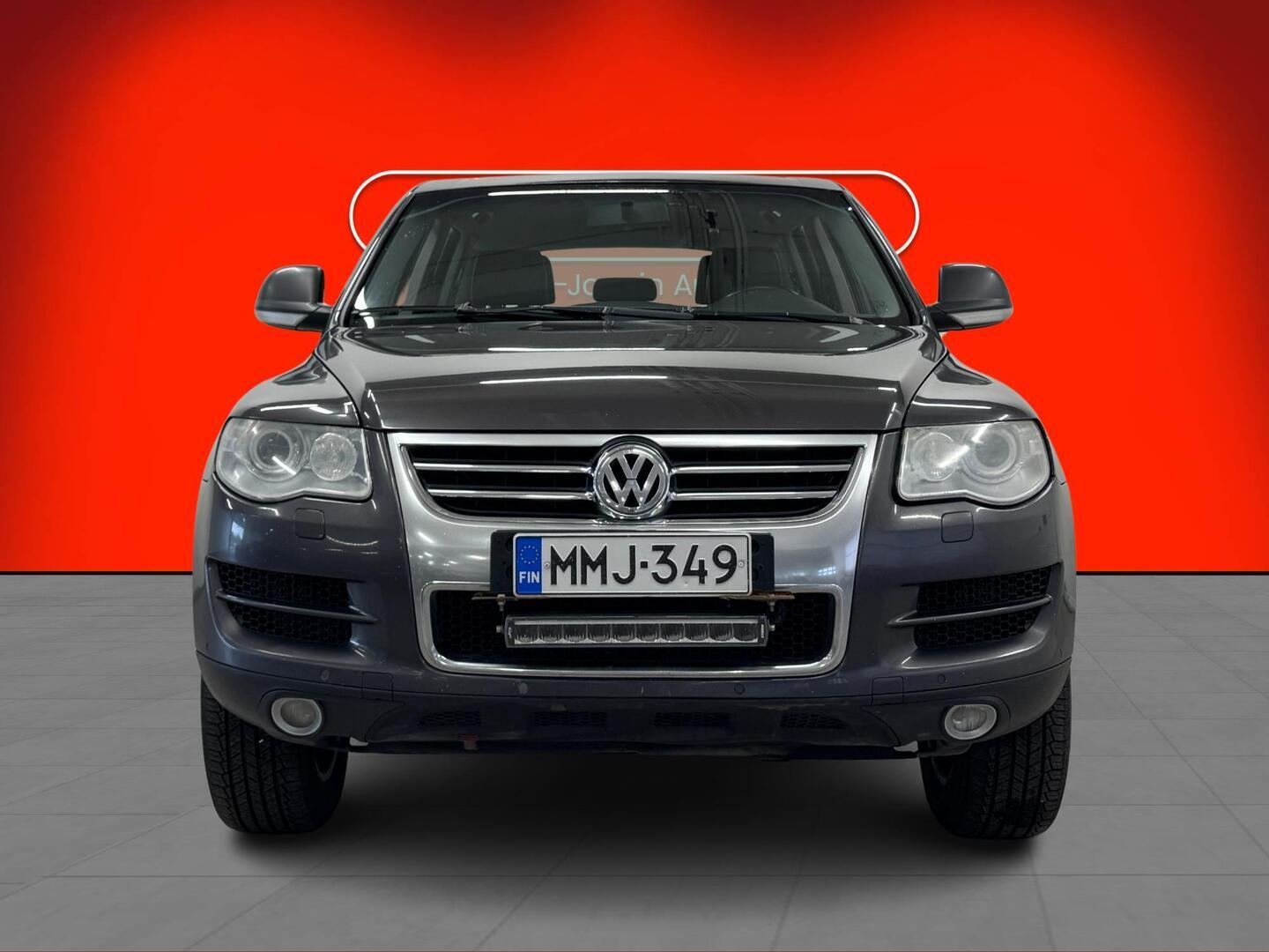VOLKSWAGEN Touareg 2008
