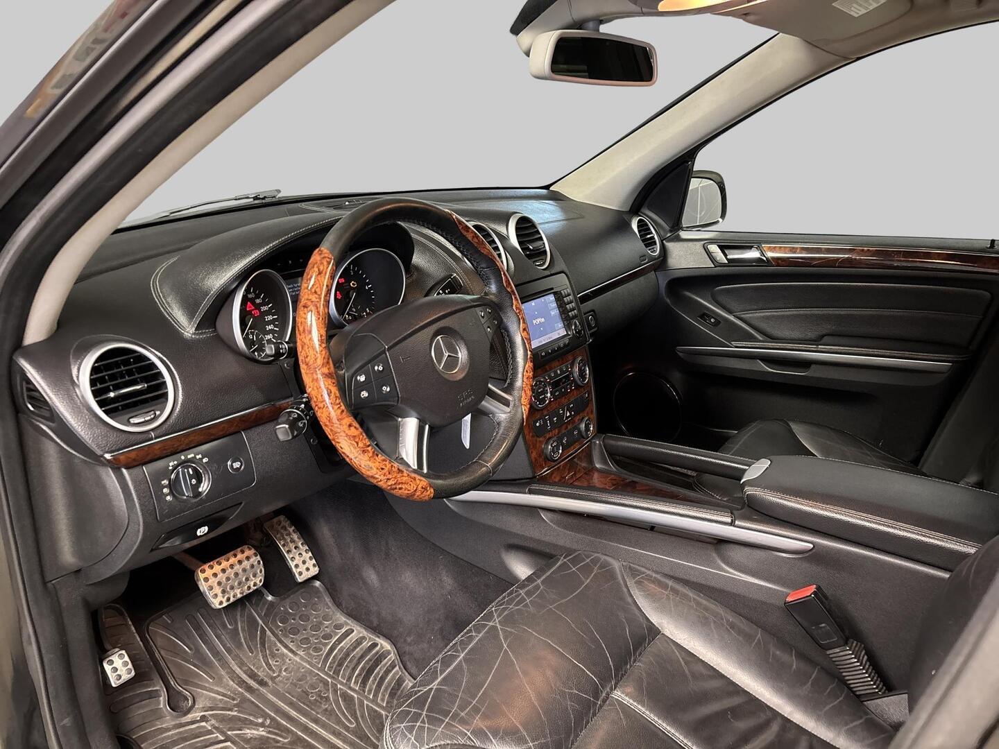 MERCEDES-BENZ GL 2007