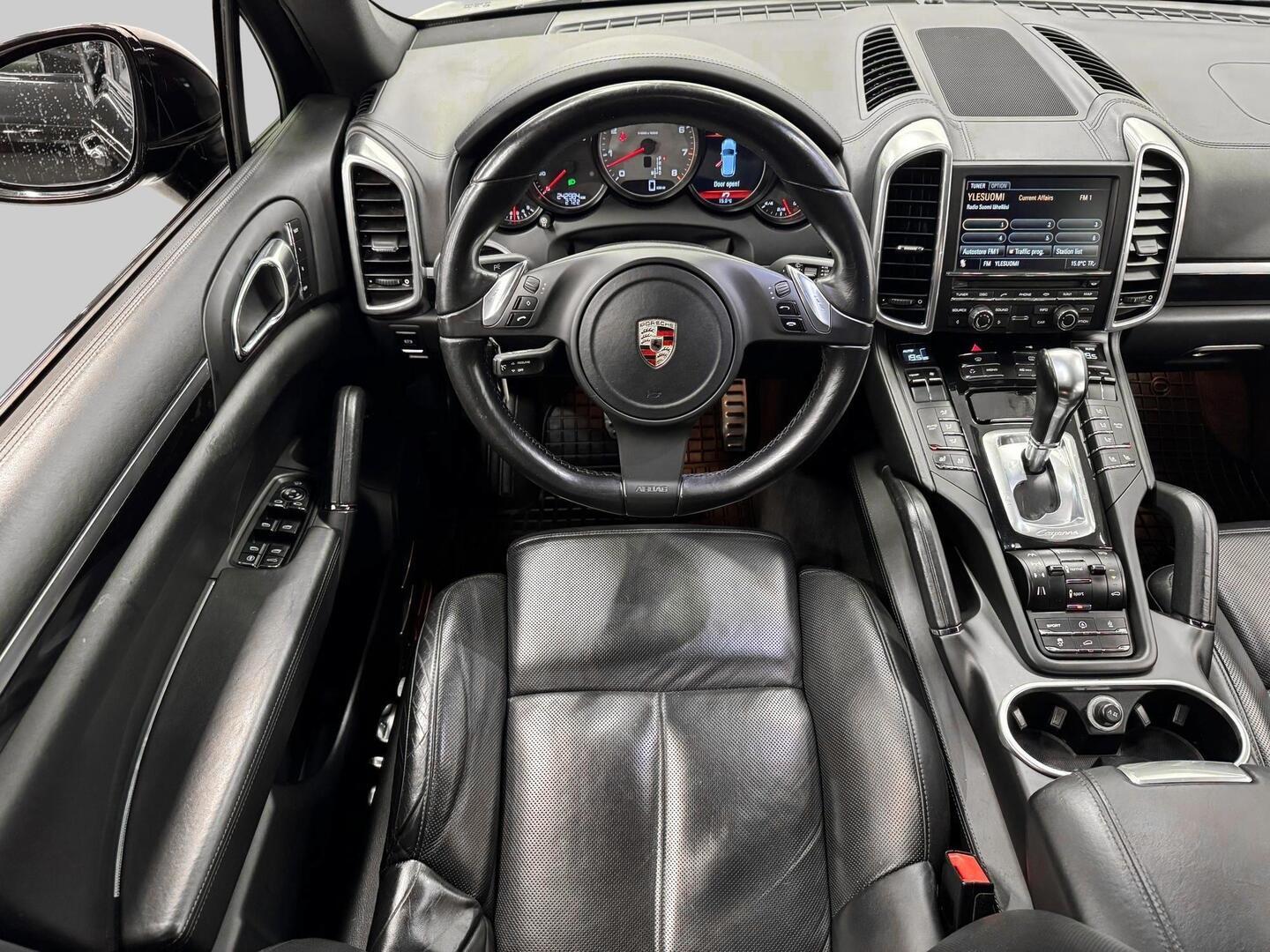 PORSCHE Cayenne 2010
