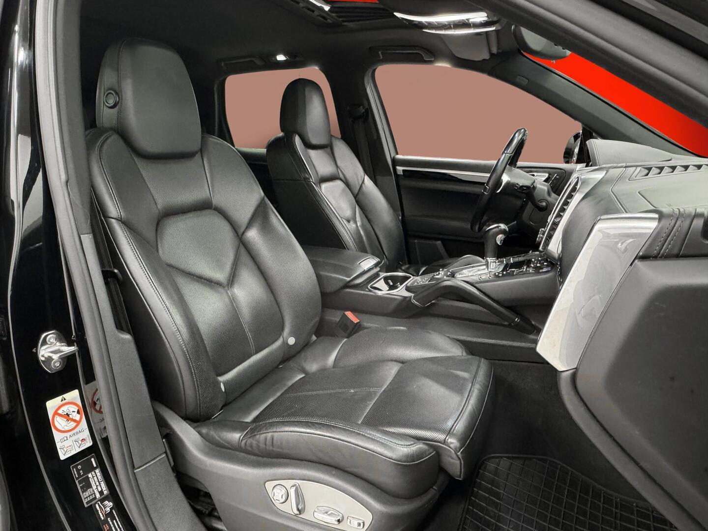 PORSCHE Cayenne 2010