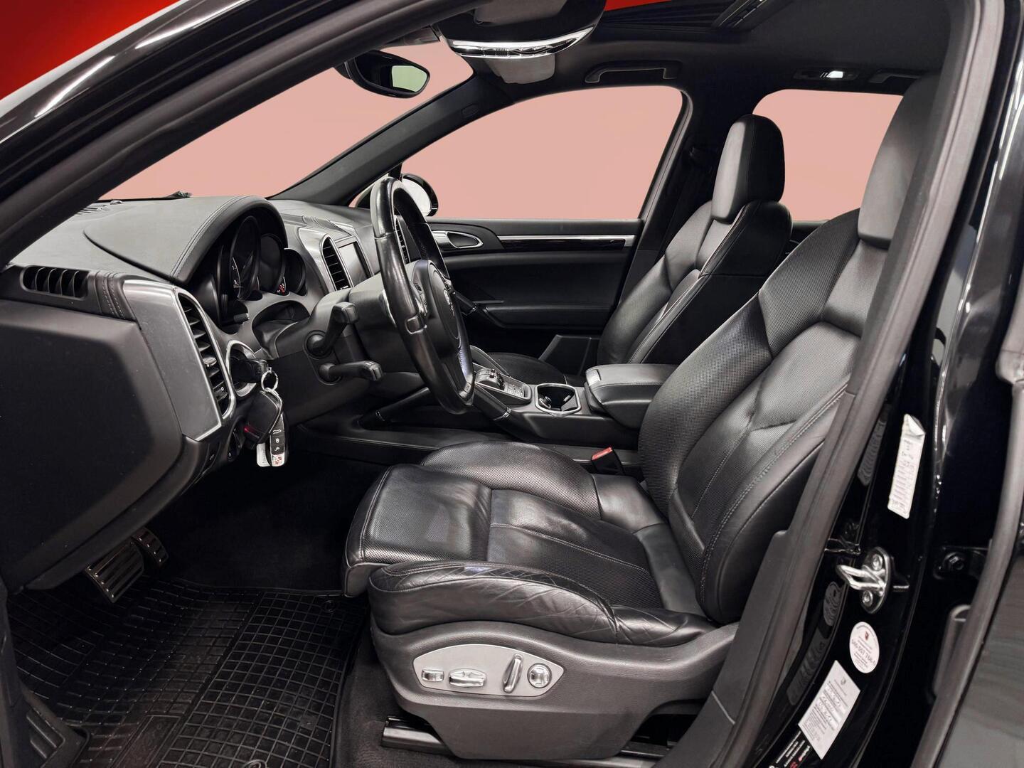 PORSCHE Cayenne 2010