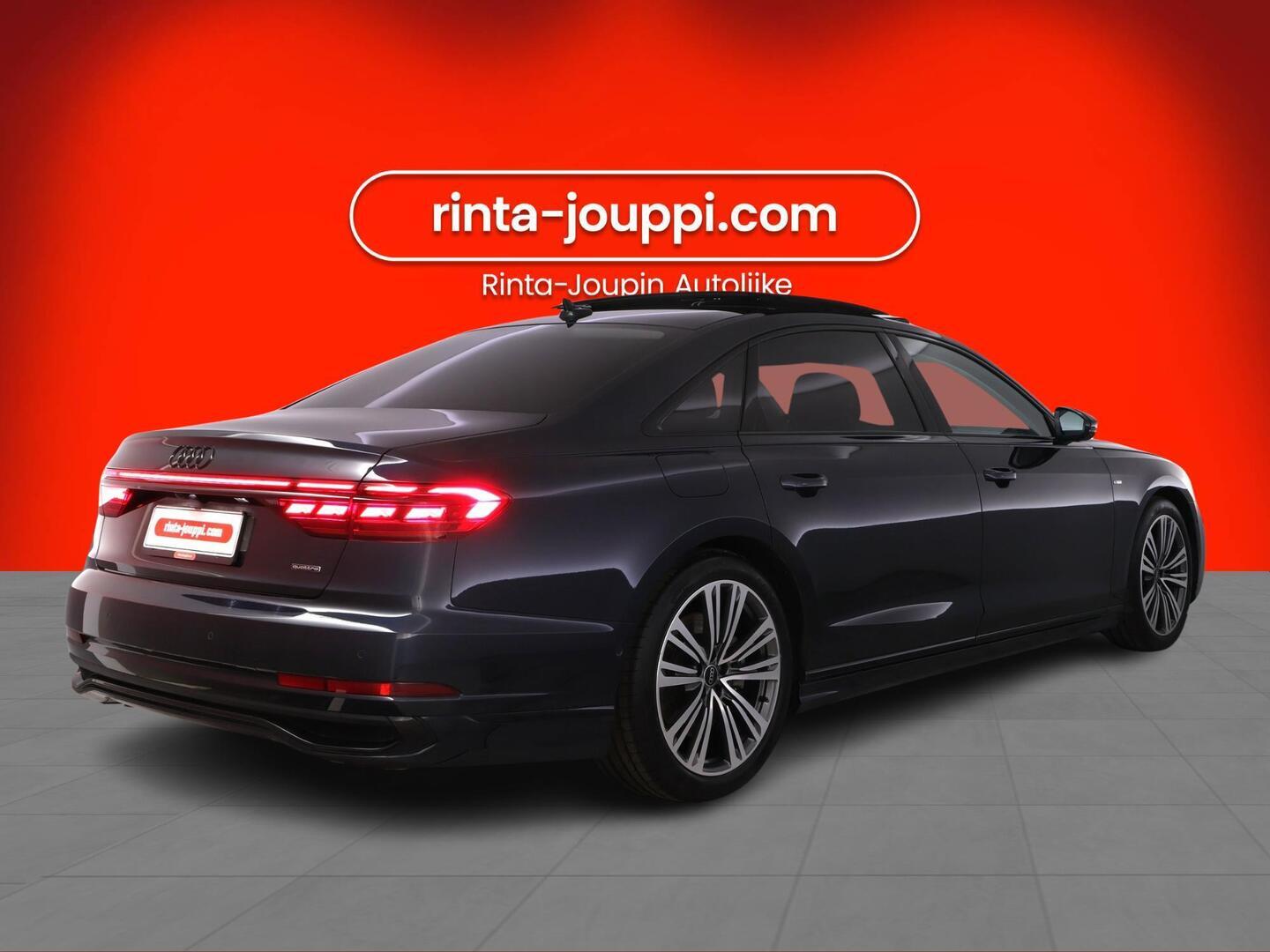 AUDI A8 2025