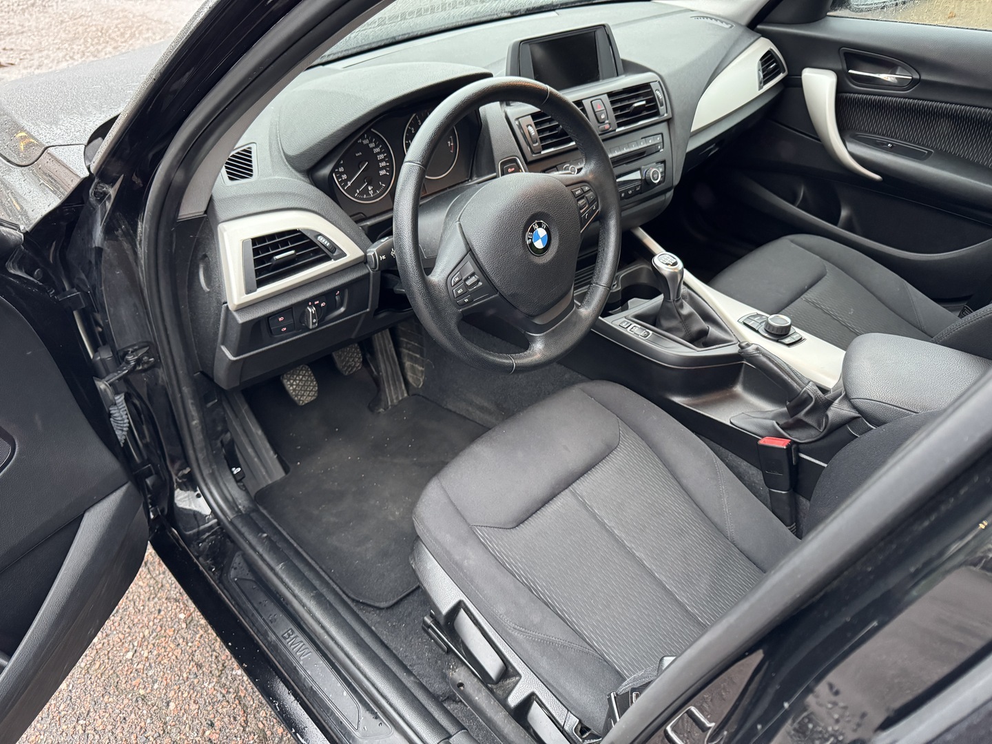 BMW 114 2015