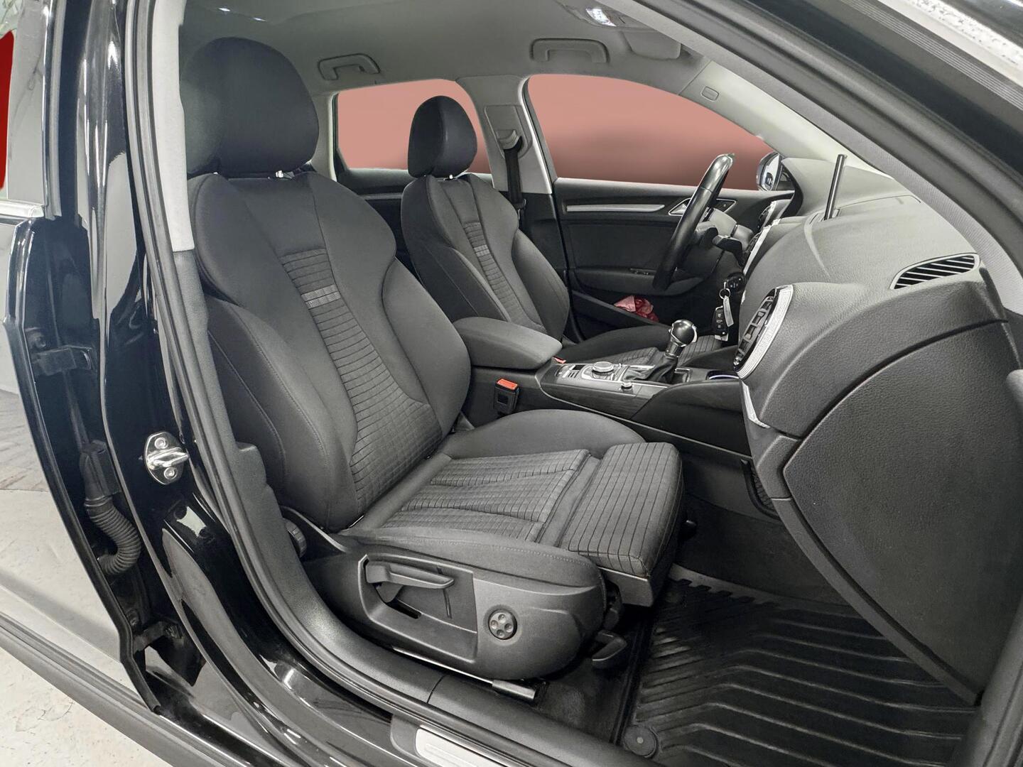 AUDI A3 2016
