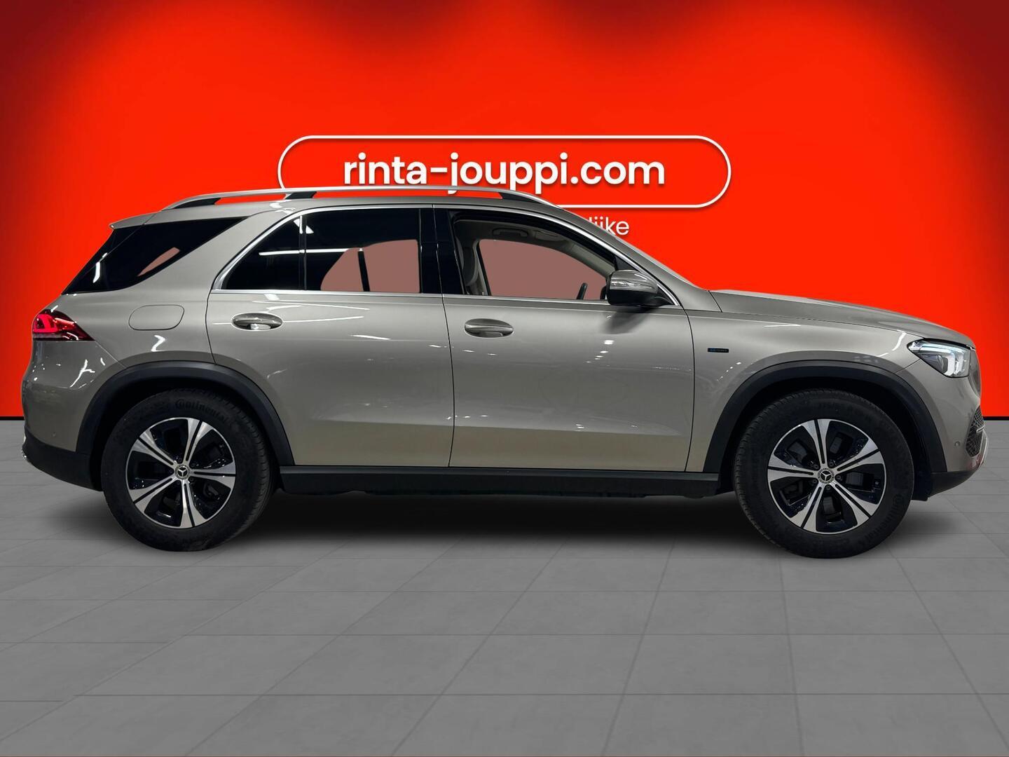 MERCEDES-BENZ GLE 2021
