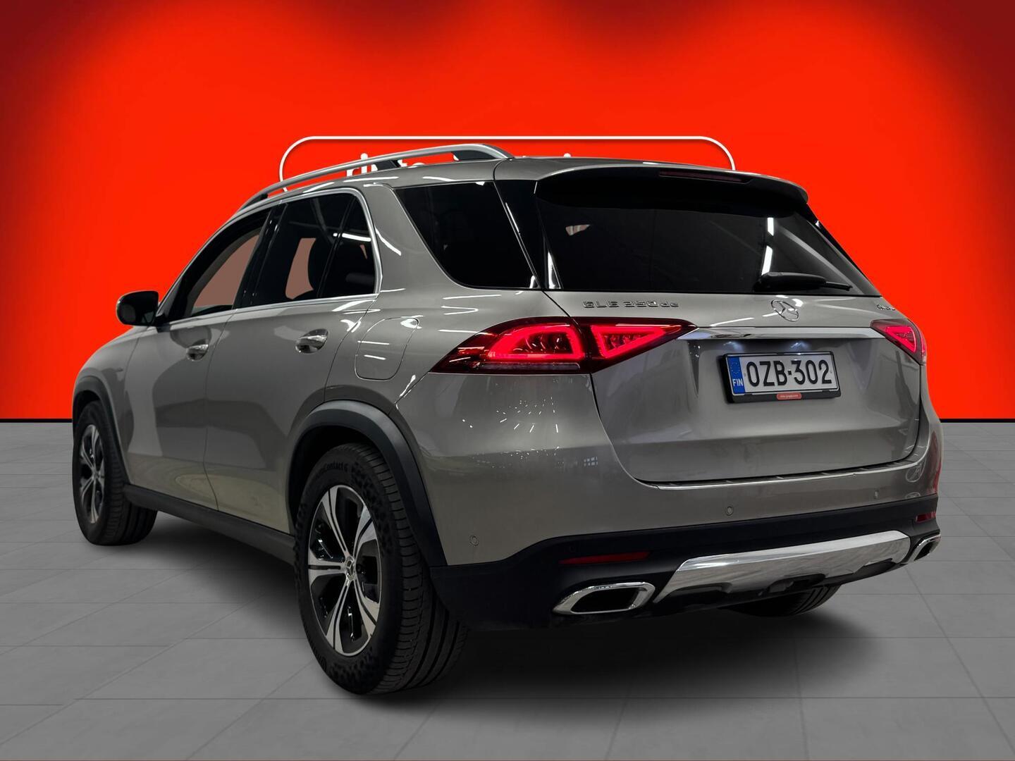 MERCEDES-BENZ GLE 2021