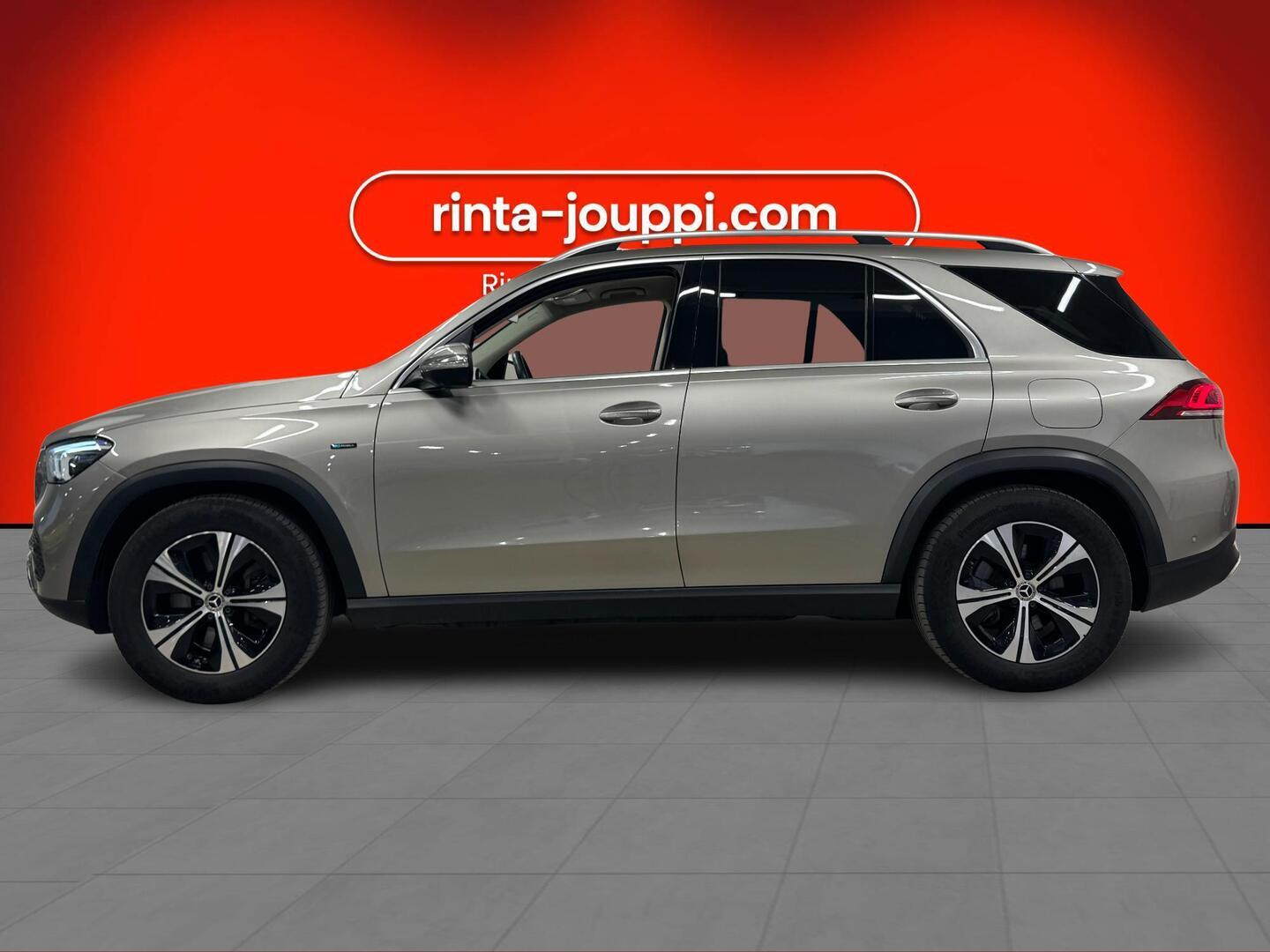MERCEDES-BENZ GLE 2021