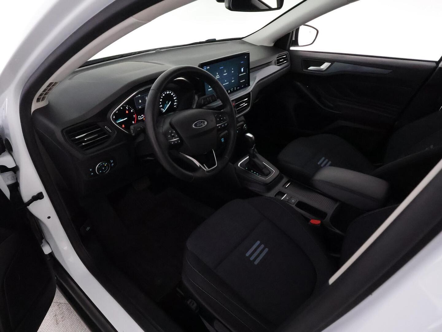FORD FOCUS 2023