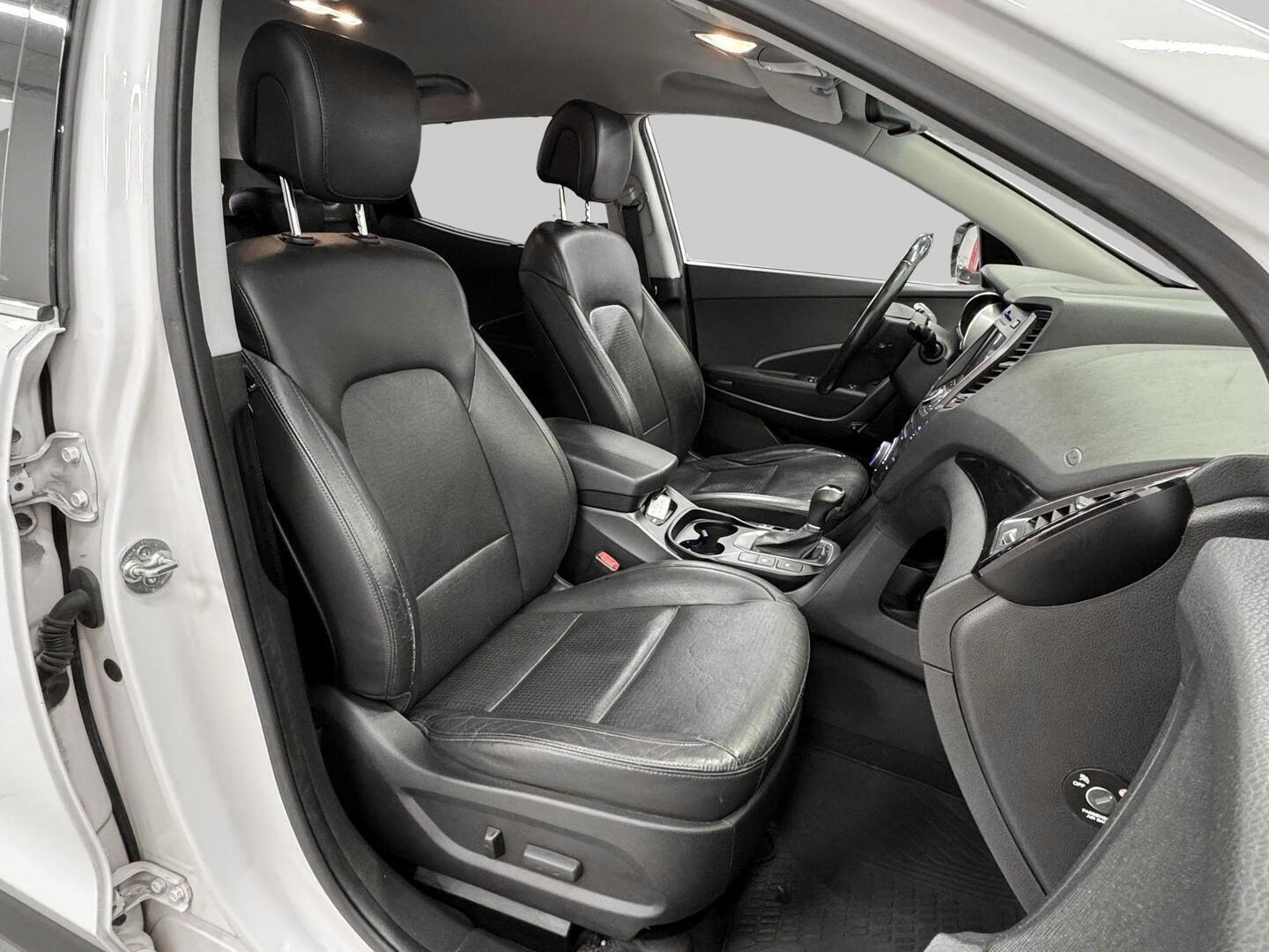 HYUNDAI Santa Fe 2013