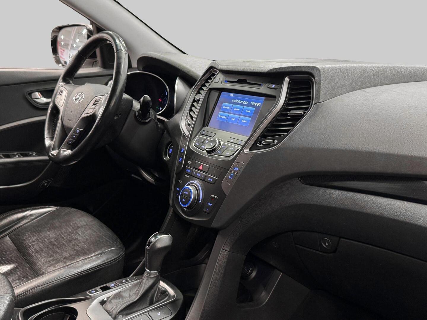 HYUNDAI Santa Fe 2013