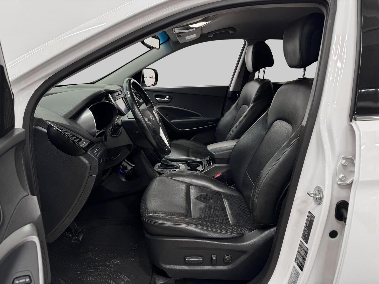 HYUNDAI Santa Fe 2013