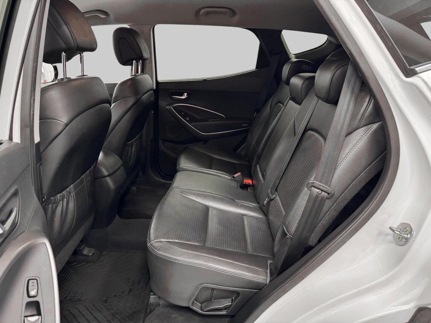 HYUNDAI Santa Fe 2013