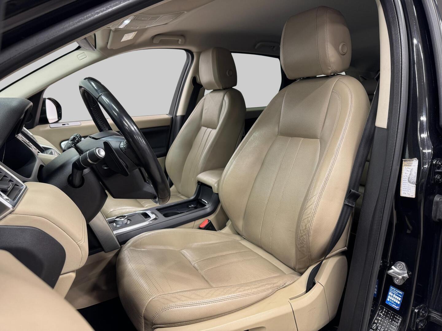 LAND ROVER DISCOVERY SPORT 2016