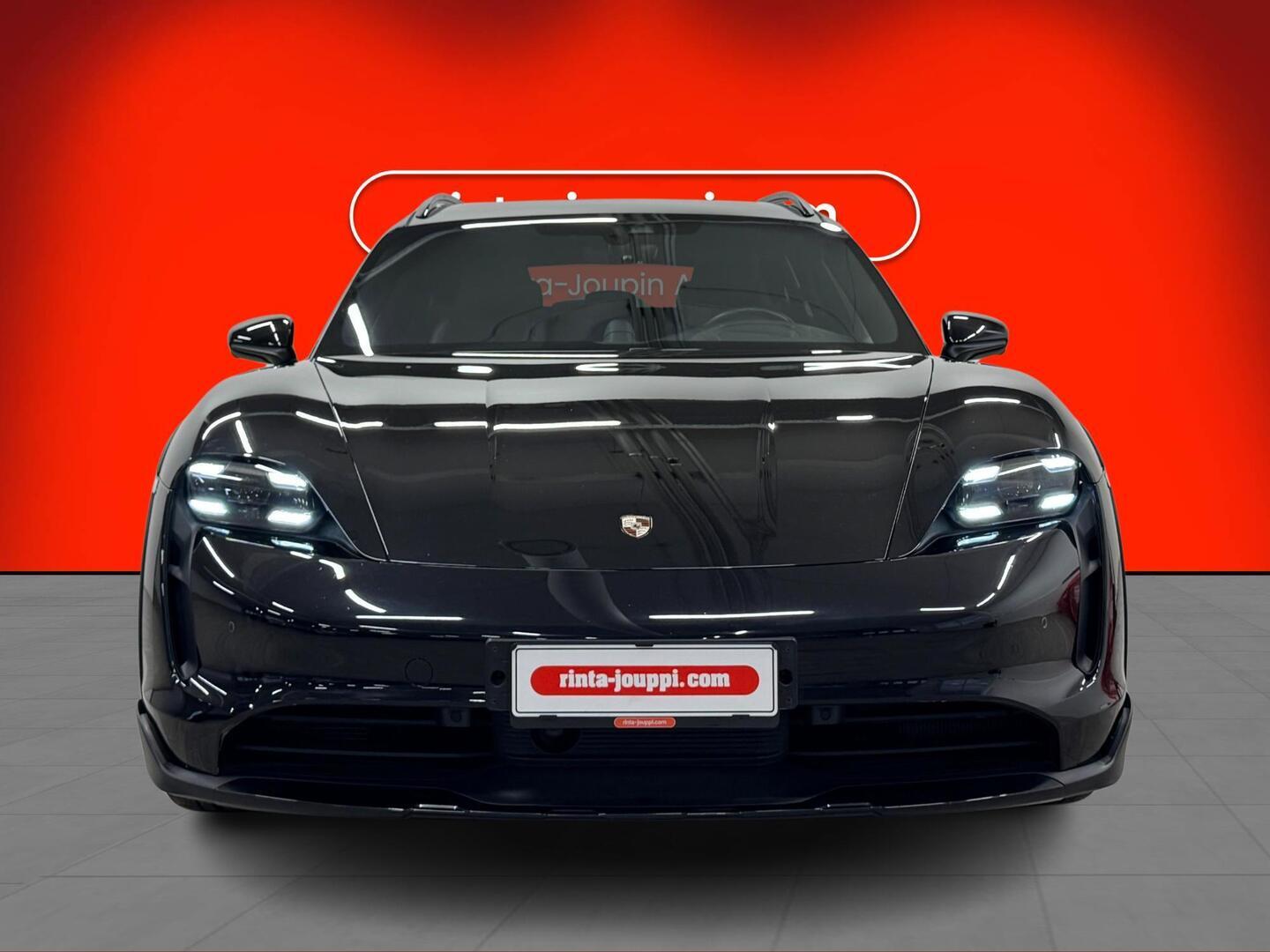 PORSCHE TAYCAN 2023