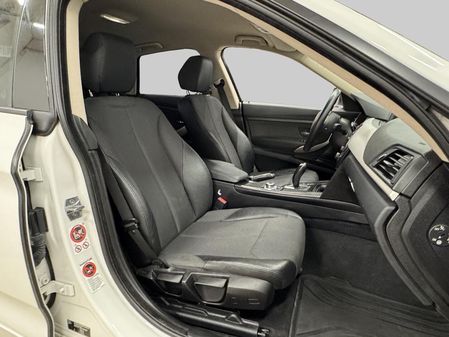 BMW 320 Gran Turismo 2015