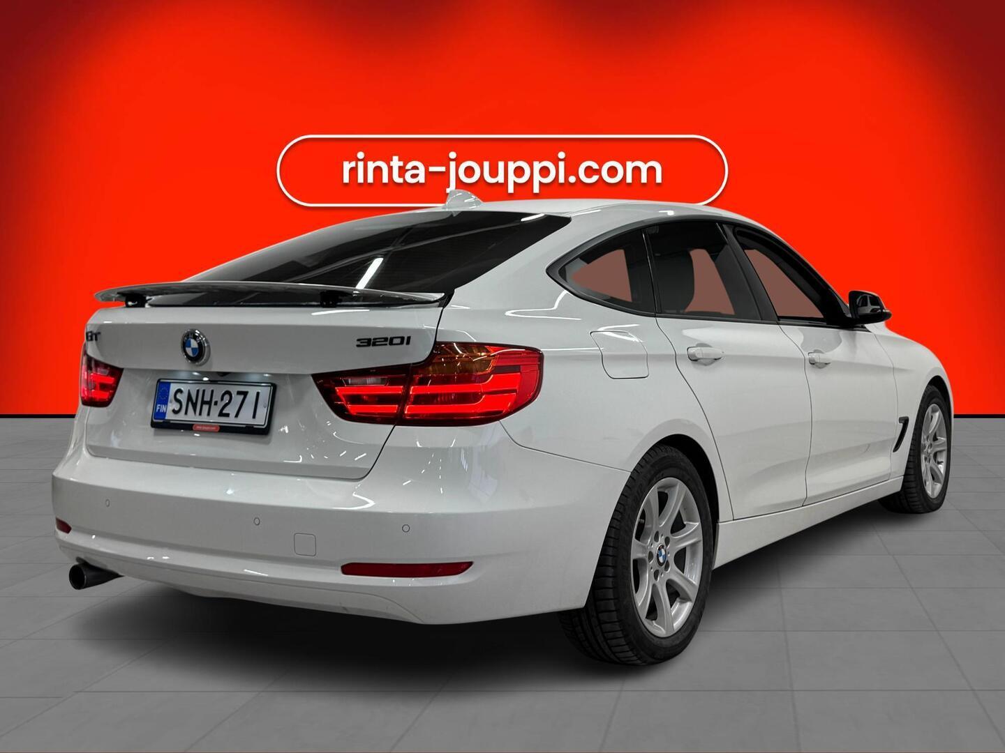BMW 320 Gran Turismo 2015