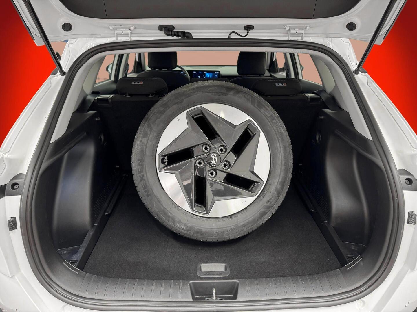 HYUNDAI KONA ELECTRIC 2024