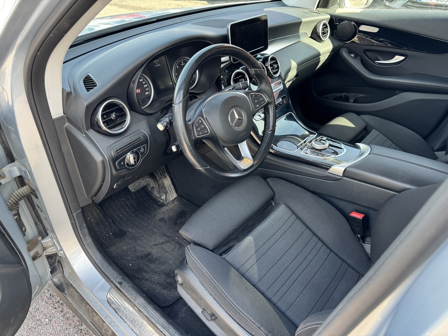 MERCEDES-BENZ GLC 2016