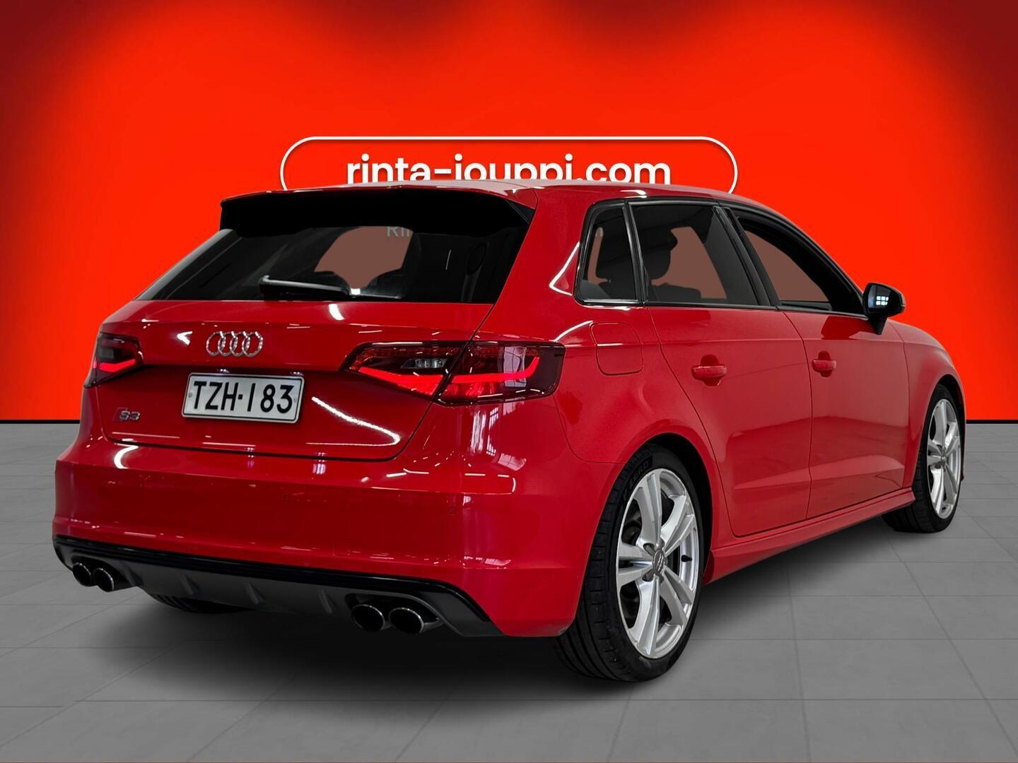 AUDI S3 2014
