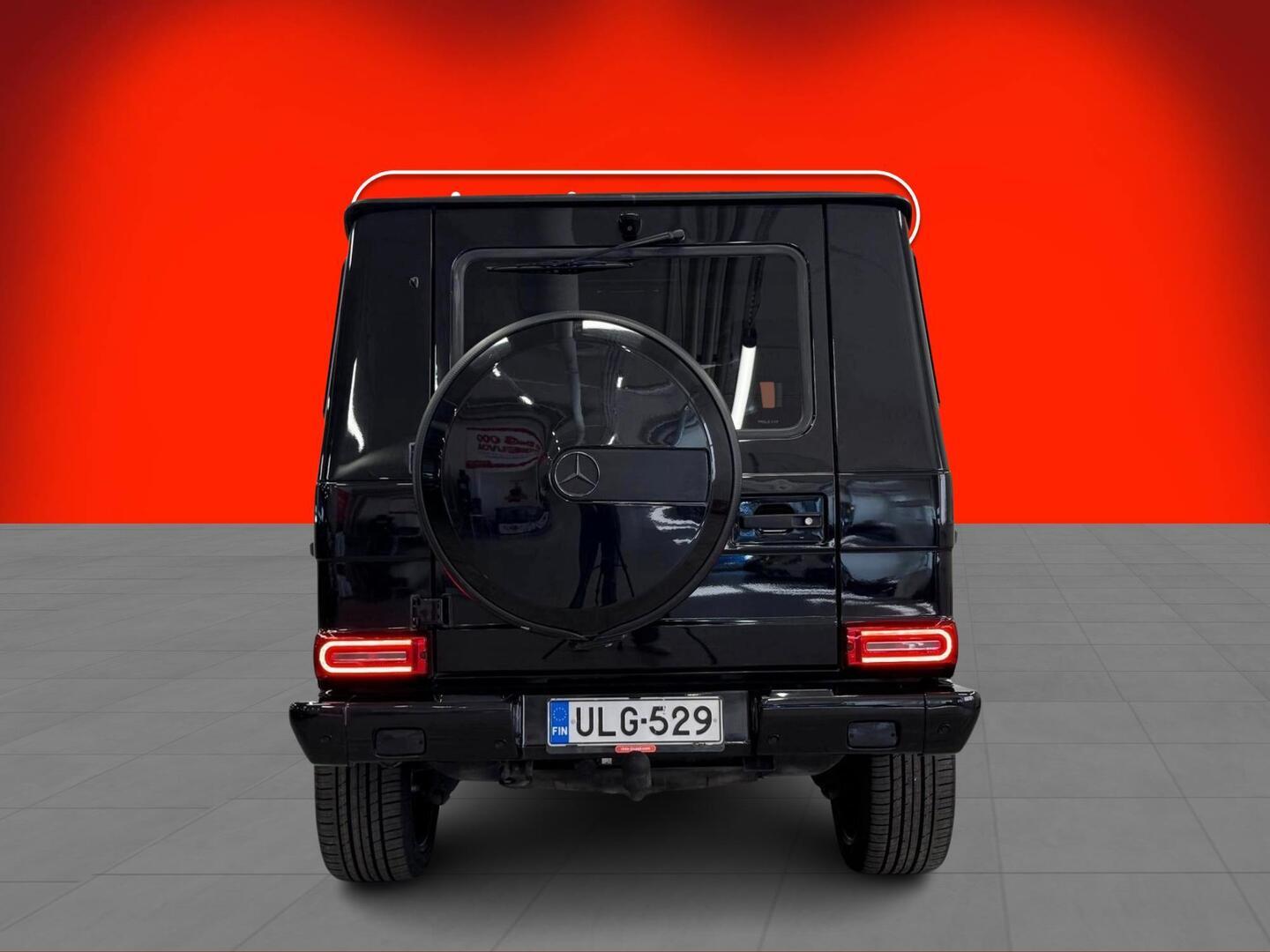 MERCEDES-BENZ G 2011