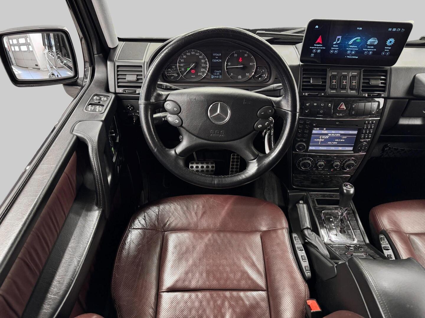 MERCEDES-BENZ G 2011