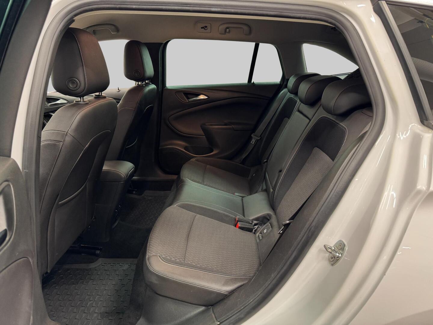 OPEL Astra 2016