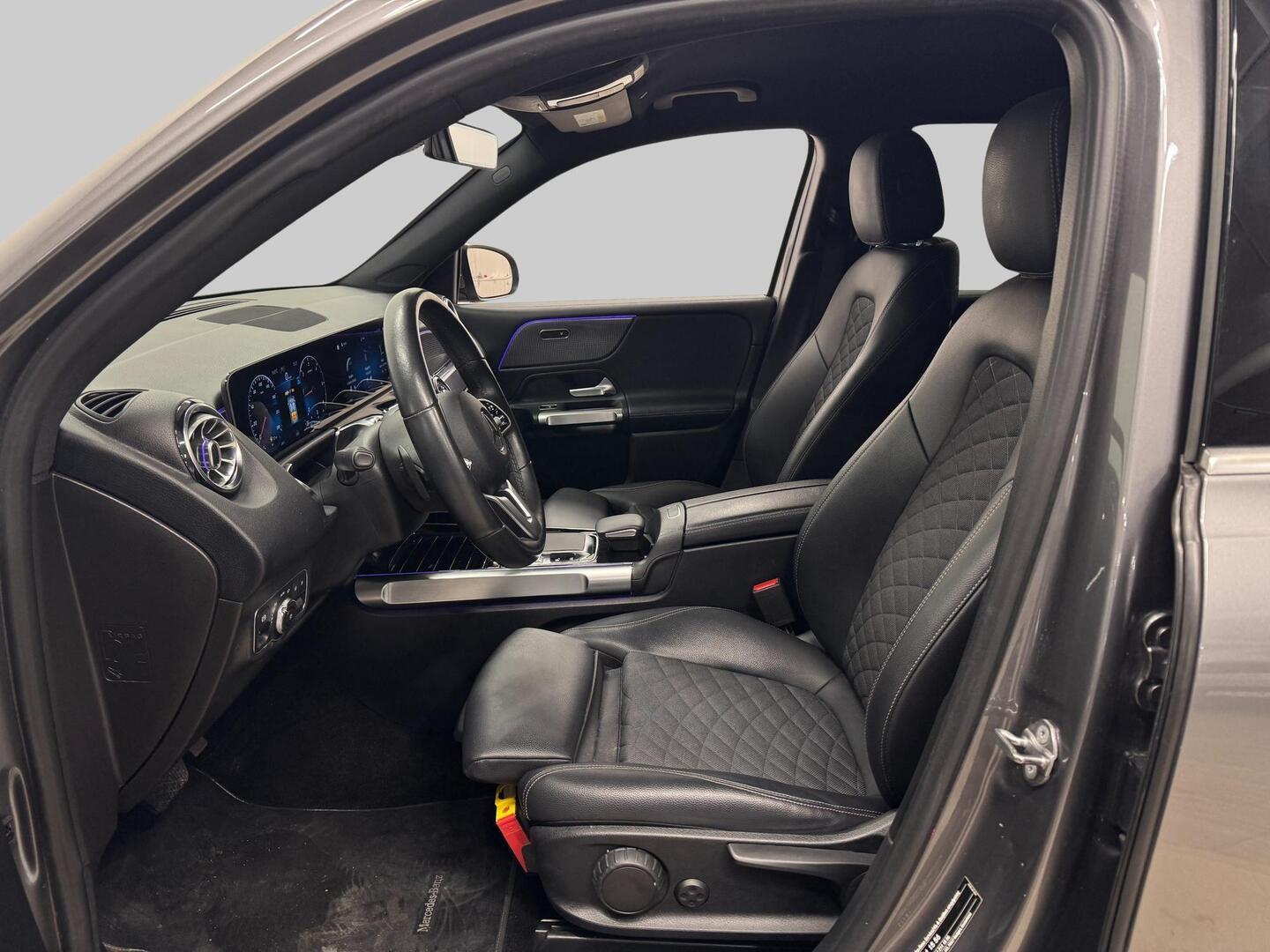 MERCEDES-BENZ GLB 2020