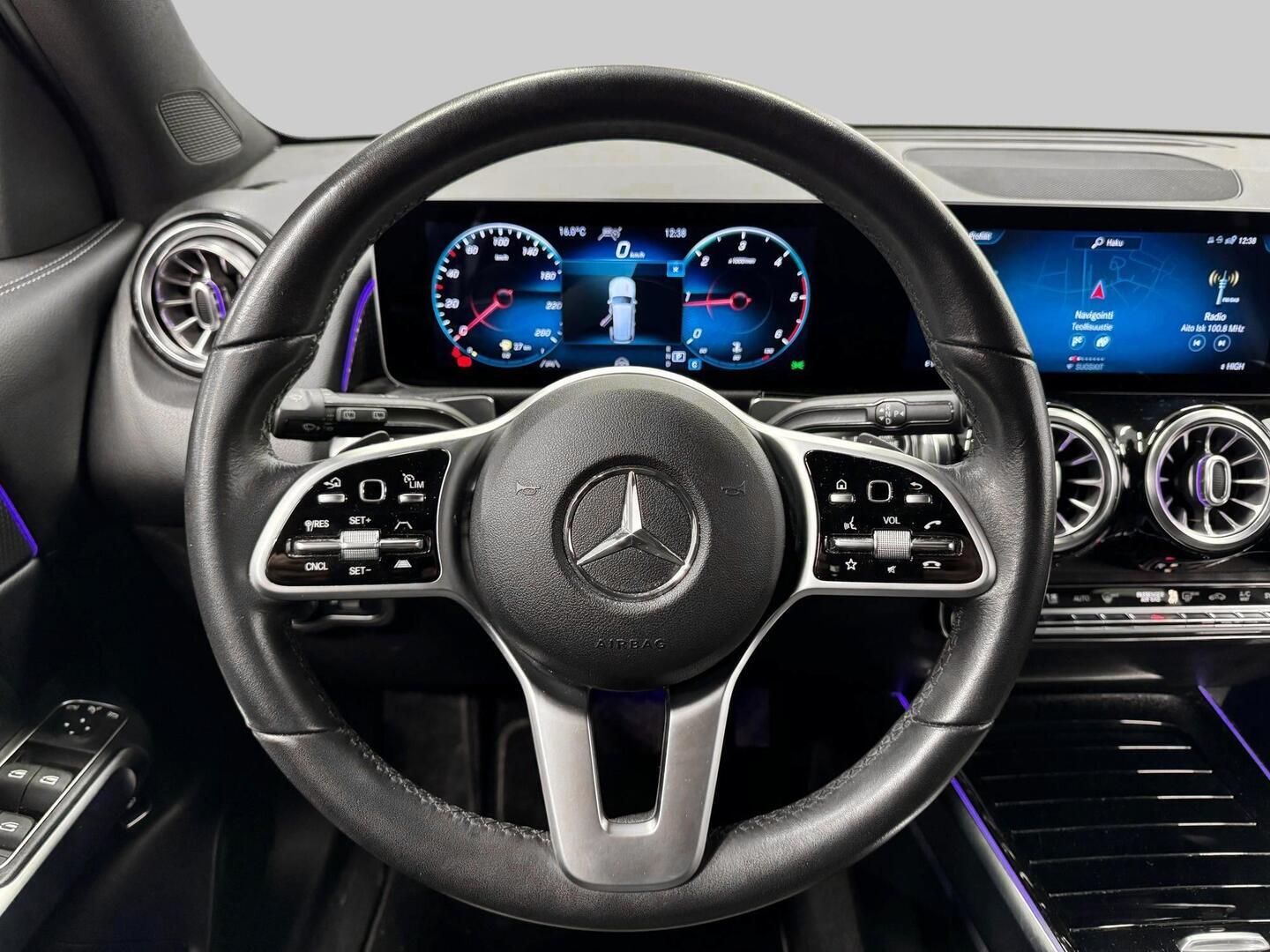 MERCEDES-BENZ GLB 2020