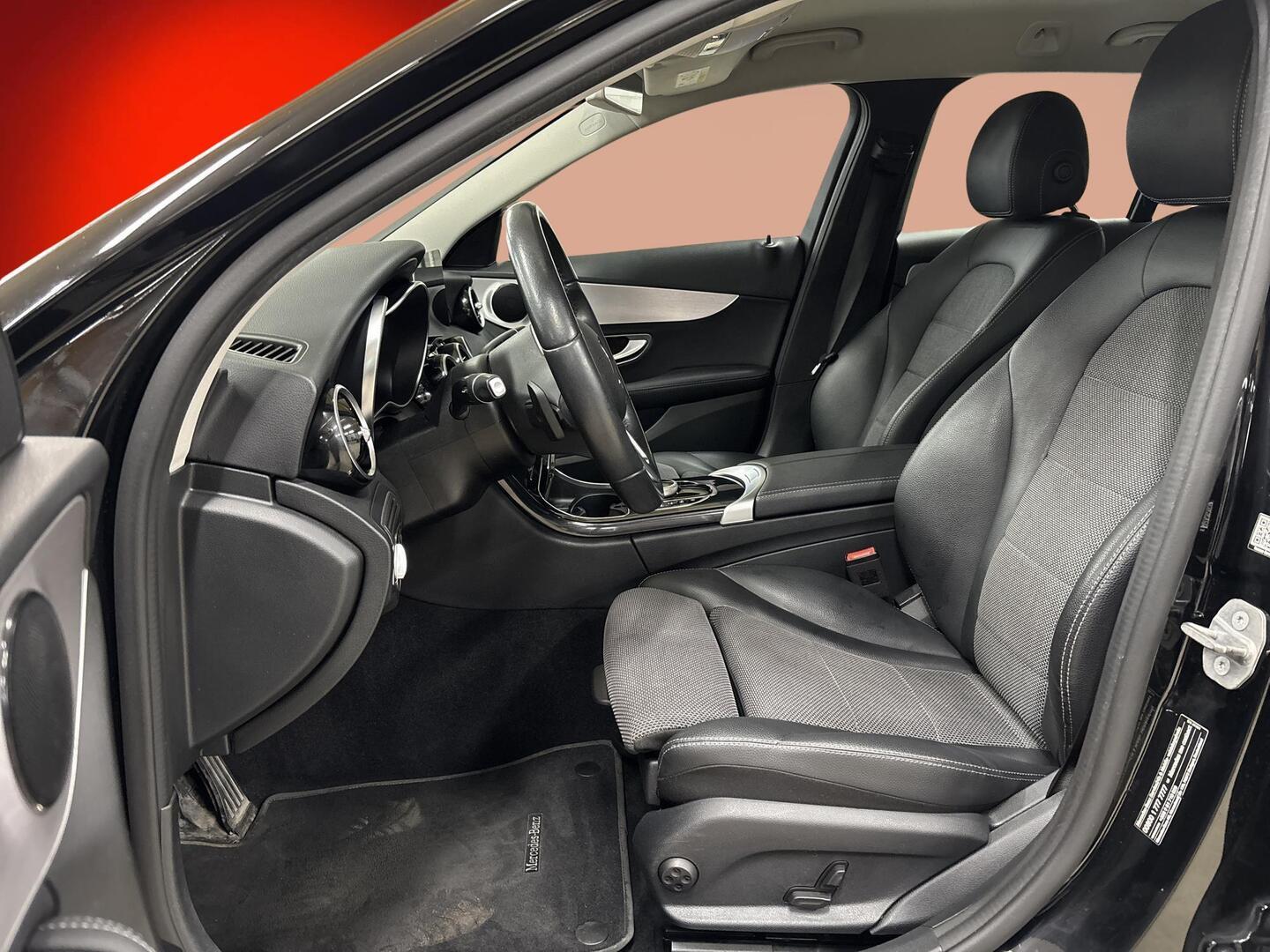 MERCEDES-BENZ C 2020