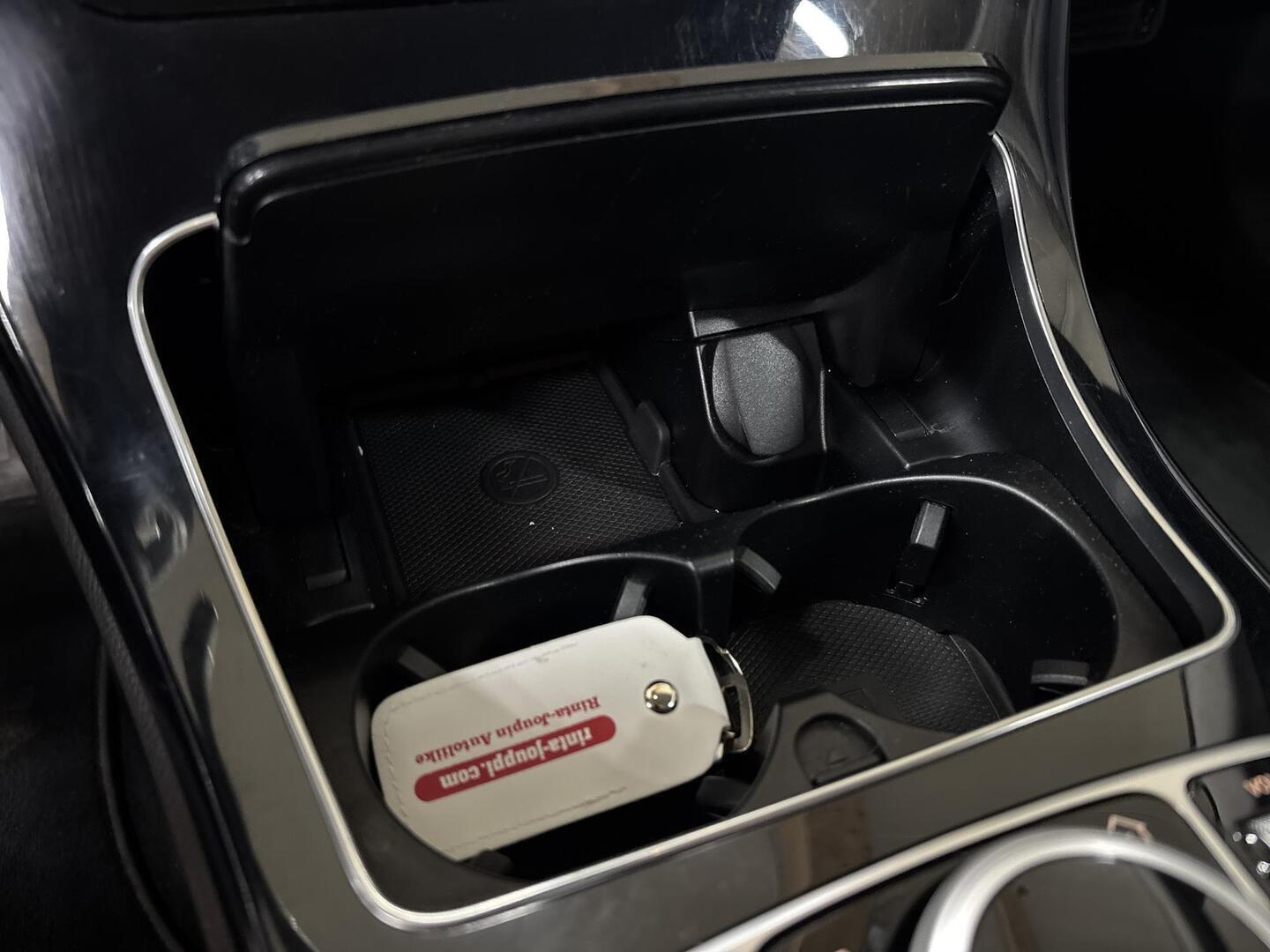 MERCEDES-BENZ C 2020