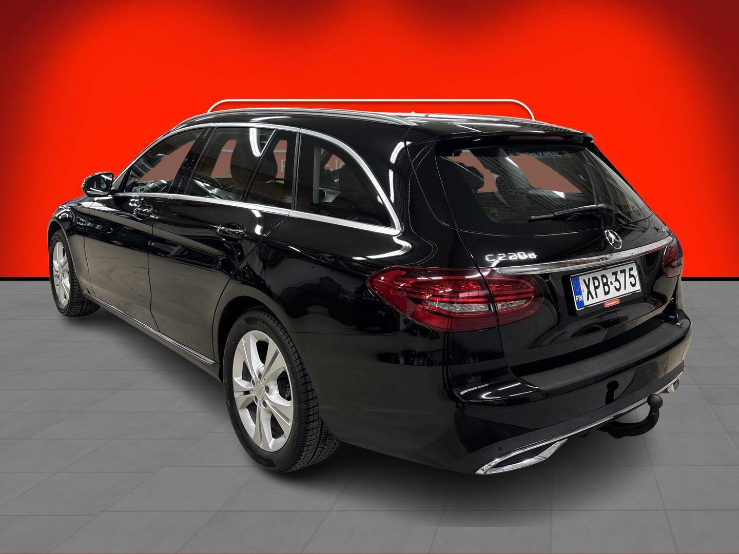 MERCEDES-BENZ C 2020